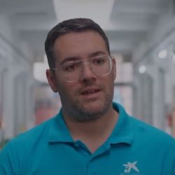 Retrato de Javier Rovaina, autor (o autora) de la cita