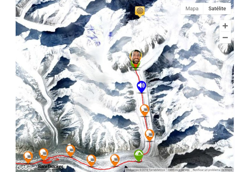 Alex Txikon, l’alpinista que planta cara a la Muntanya Salvatge a l’hivern Alex Txikon, l’alpinista que planta cara a la Muntanya Salvatge a l’hivern