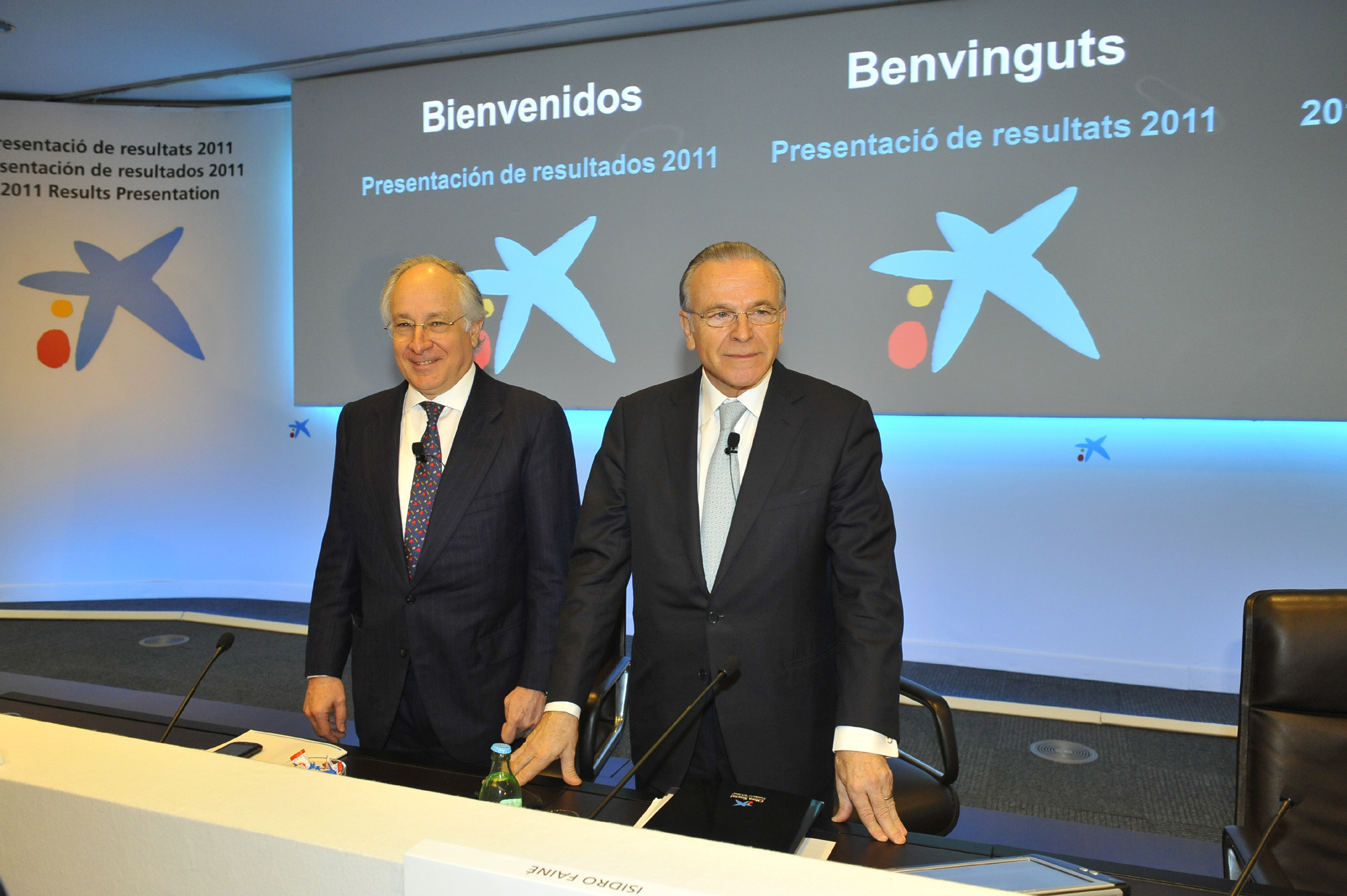 CaixaBank obté un benefici net recurrent de 1.185 milions, després de fer fortes dotacions, i la seva solvència s'eleva fins al 12,5% de Core Capital (BIS II)