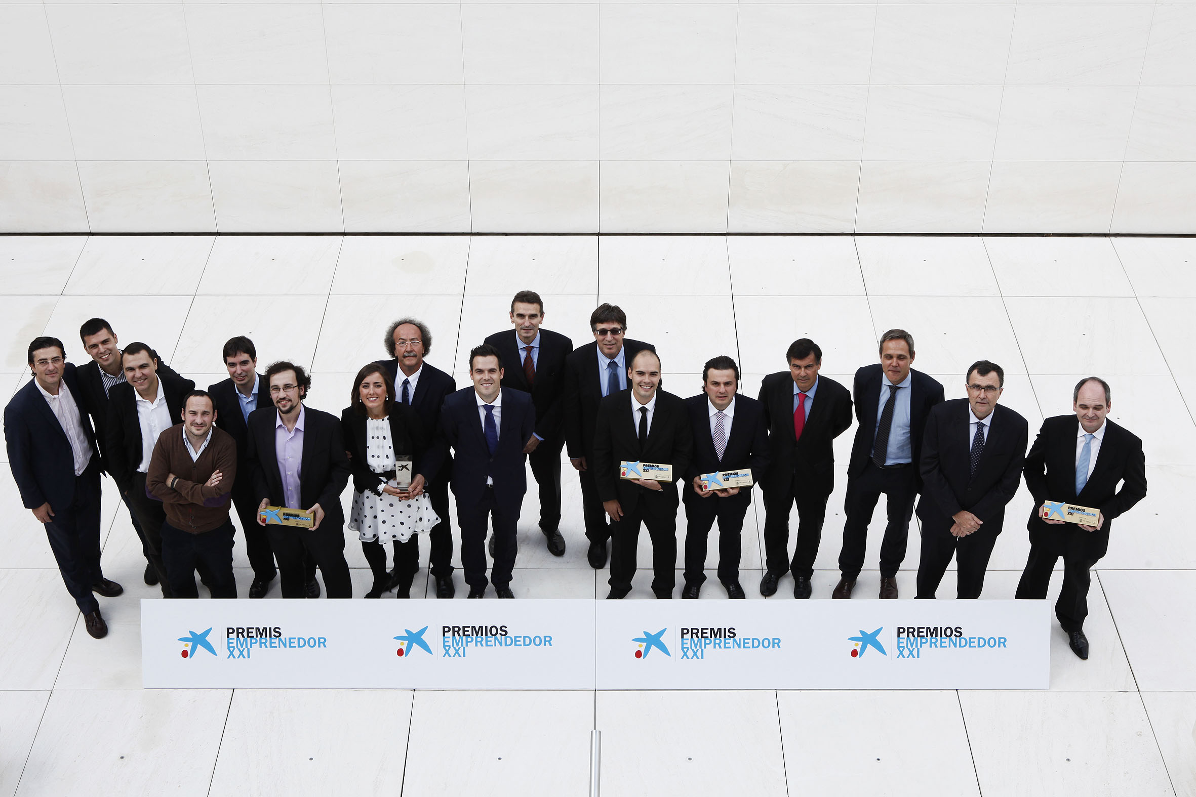 la Caixa y el Ministerio de Industria, Energía y Turismo, a través de ENISA, galardonan a Som Biotech,  From the Bench, Symborg y Enigmedia con los Premios EmprendedorXXI