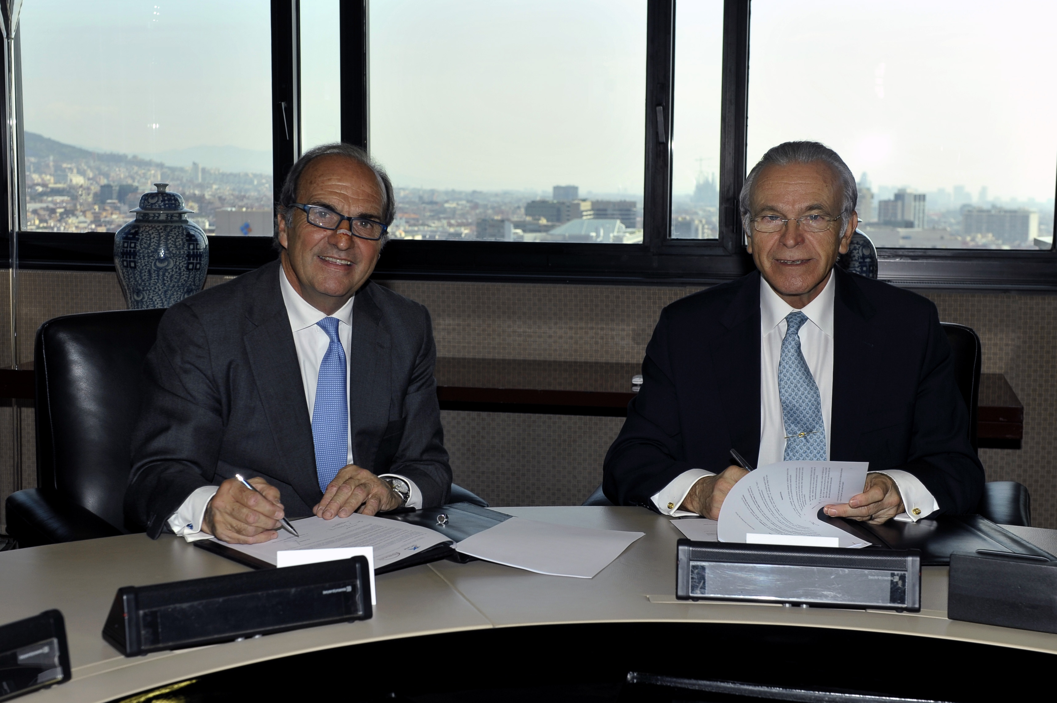la Caixa i Foment del Treball posen en marxa una línia de finançament de 2.000 milions per a les empreses