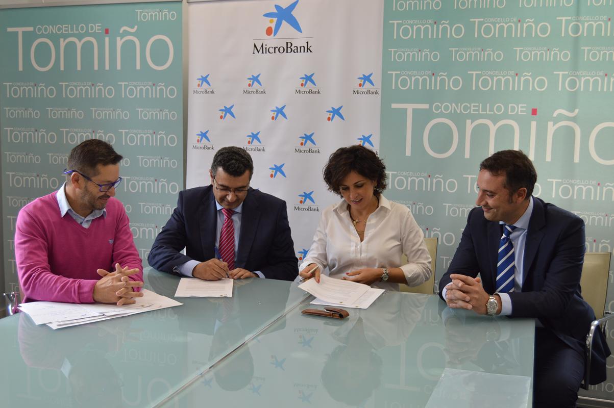 El Concello de Tomiño y MicroBank  suscriben un convenio de colaboración para incentivar la actividad emprendedora