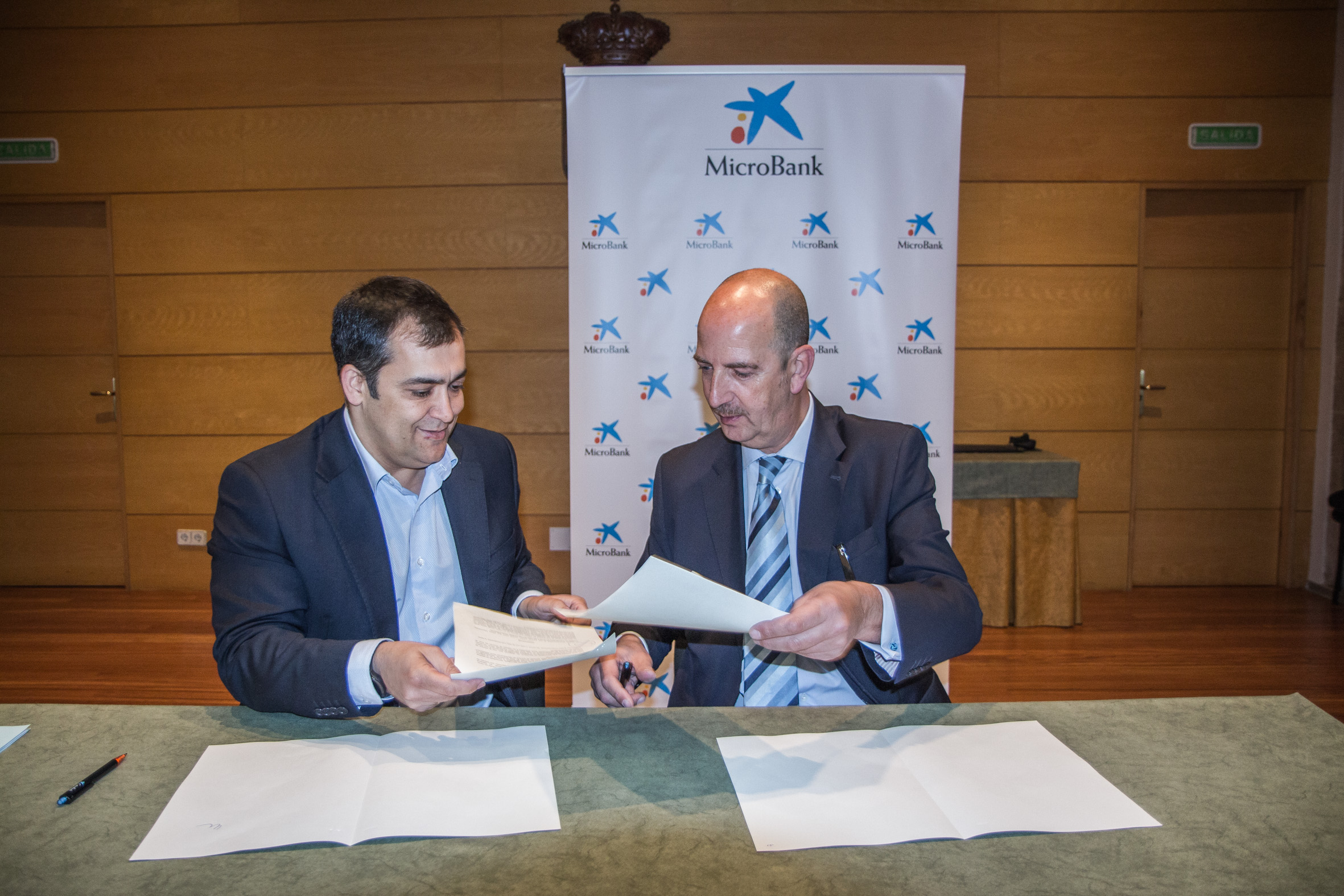 La Mancomunidade de Municipios da Comarca de Verín y MicroBank  suscriben  un convenio de colaboración para incentivar  la actividad emprendedora
