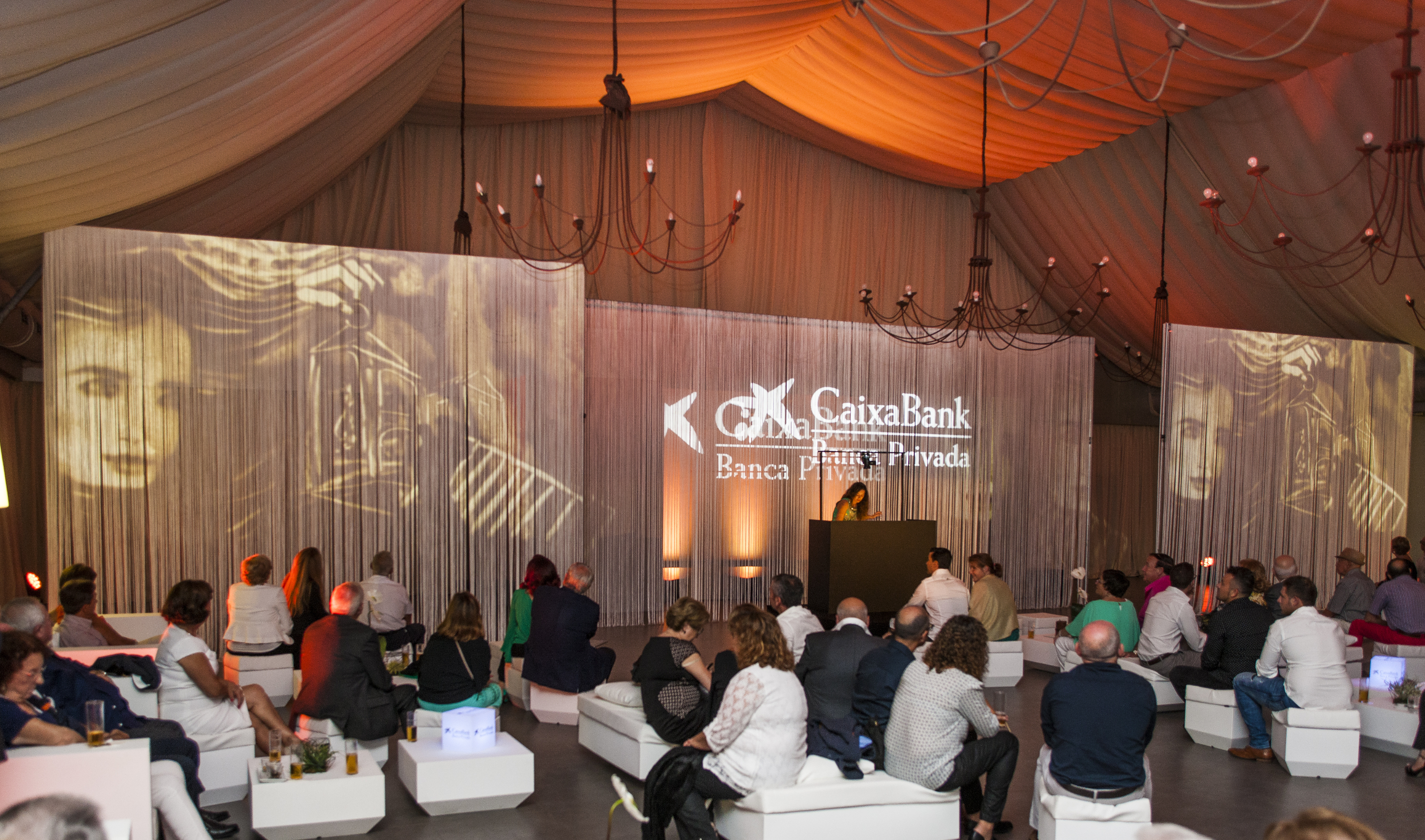 CaixaBank presenta en Baleares su evento 'En Esencia' para reforzar la relación con sus clientes de banca privada