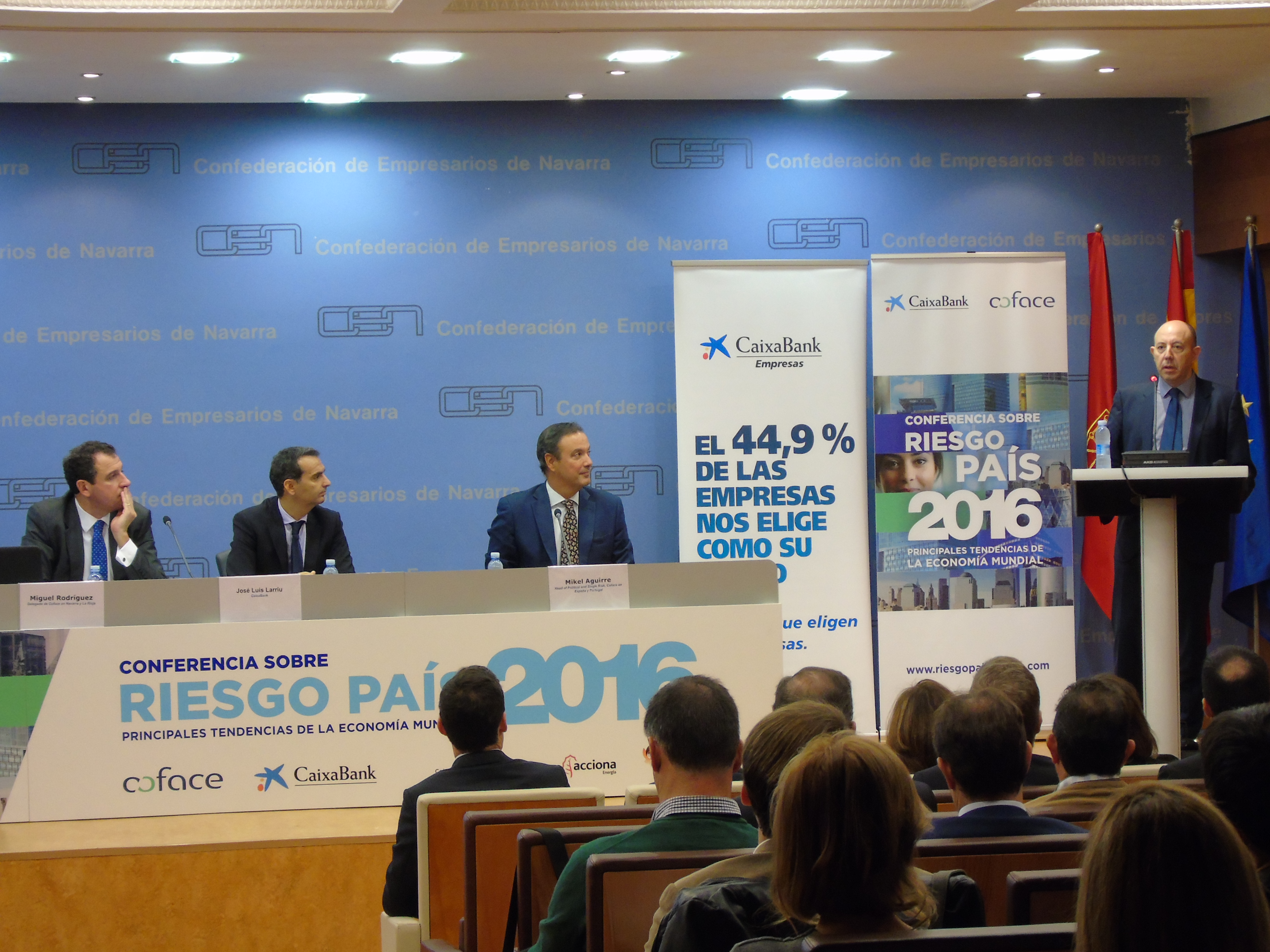 Coface i CaixaBank organitzen una Conferència sobre Risc País enfocada a les empreses exportadores de Navarra