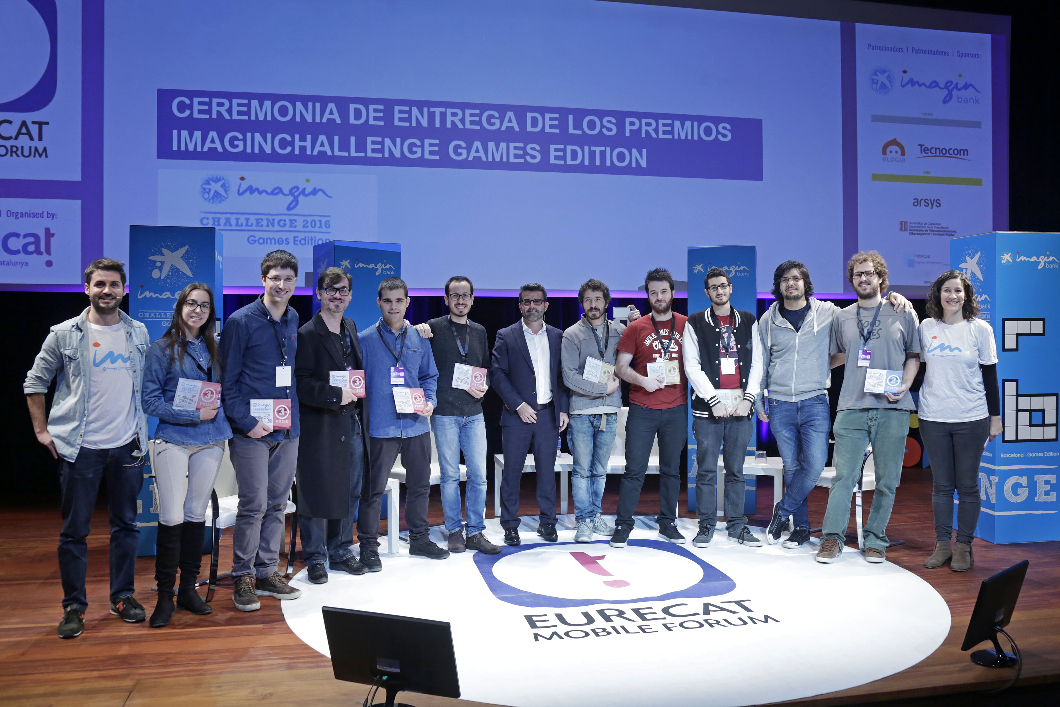 CaixaBank premia a cuatro equipos de desarrolladores por sus ideas para videojuegos aplicables a la banca móvil