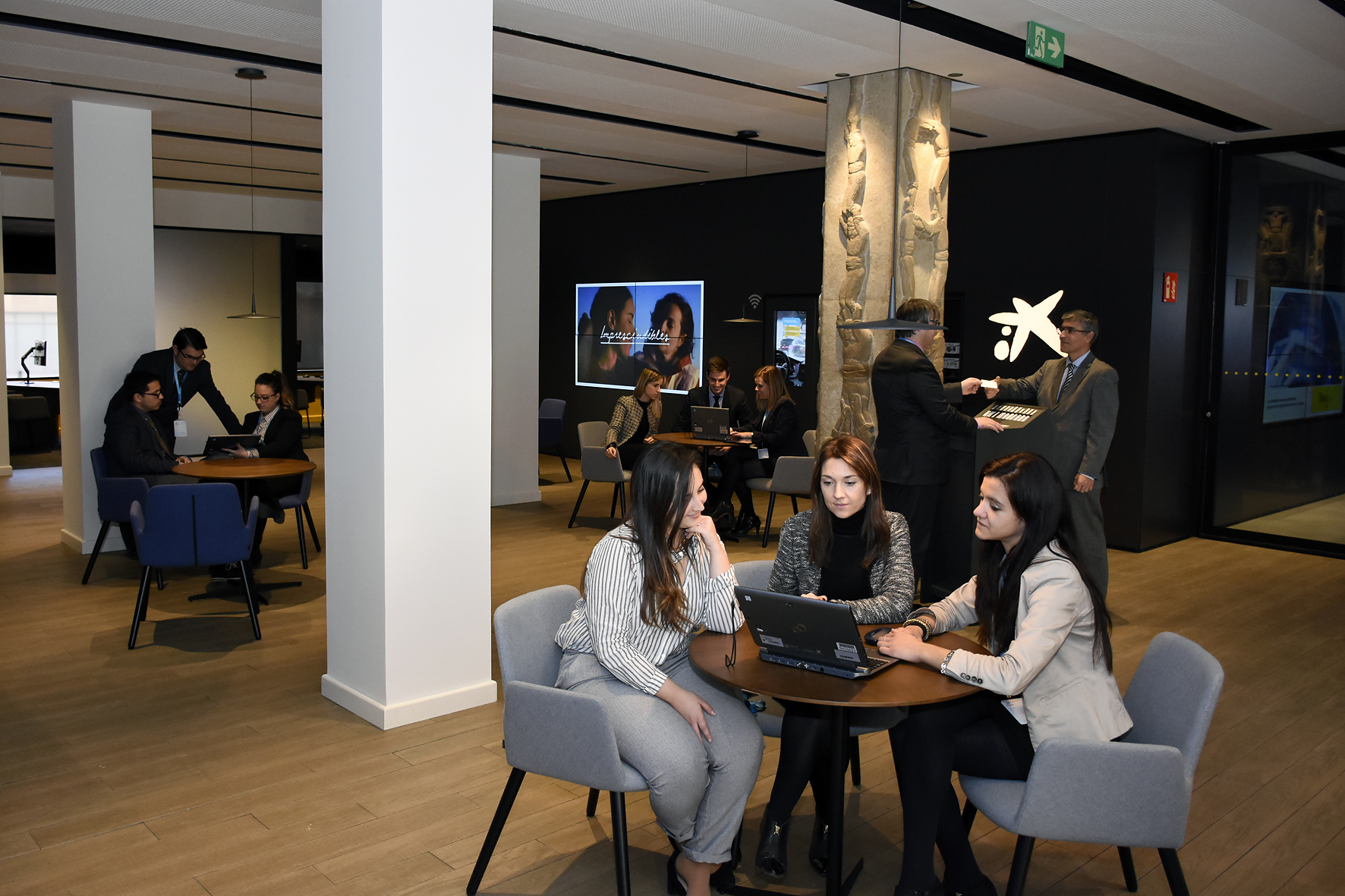 CaixaBank abre en la ciudad de Valls una oficina del nuevo modelo Store