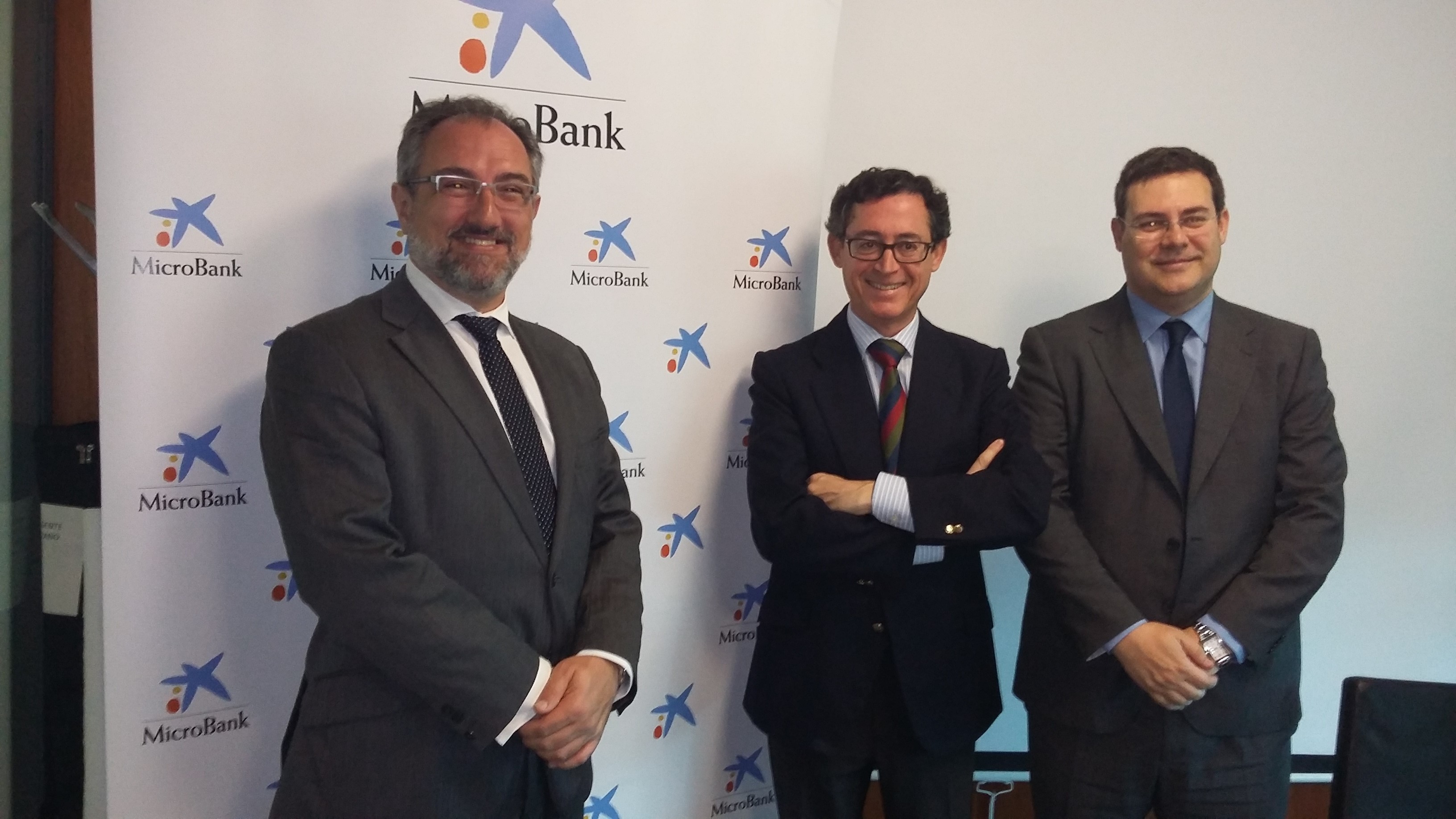 Sevilla Capital Inteligente y MicroBank suscriben un convenio de colaboración para incentivar proyectos empresariales con carácter innovador