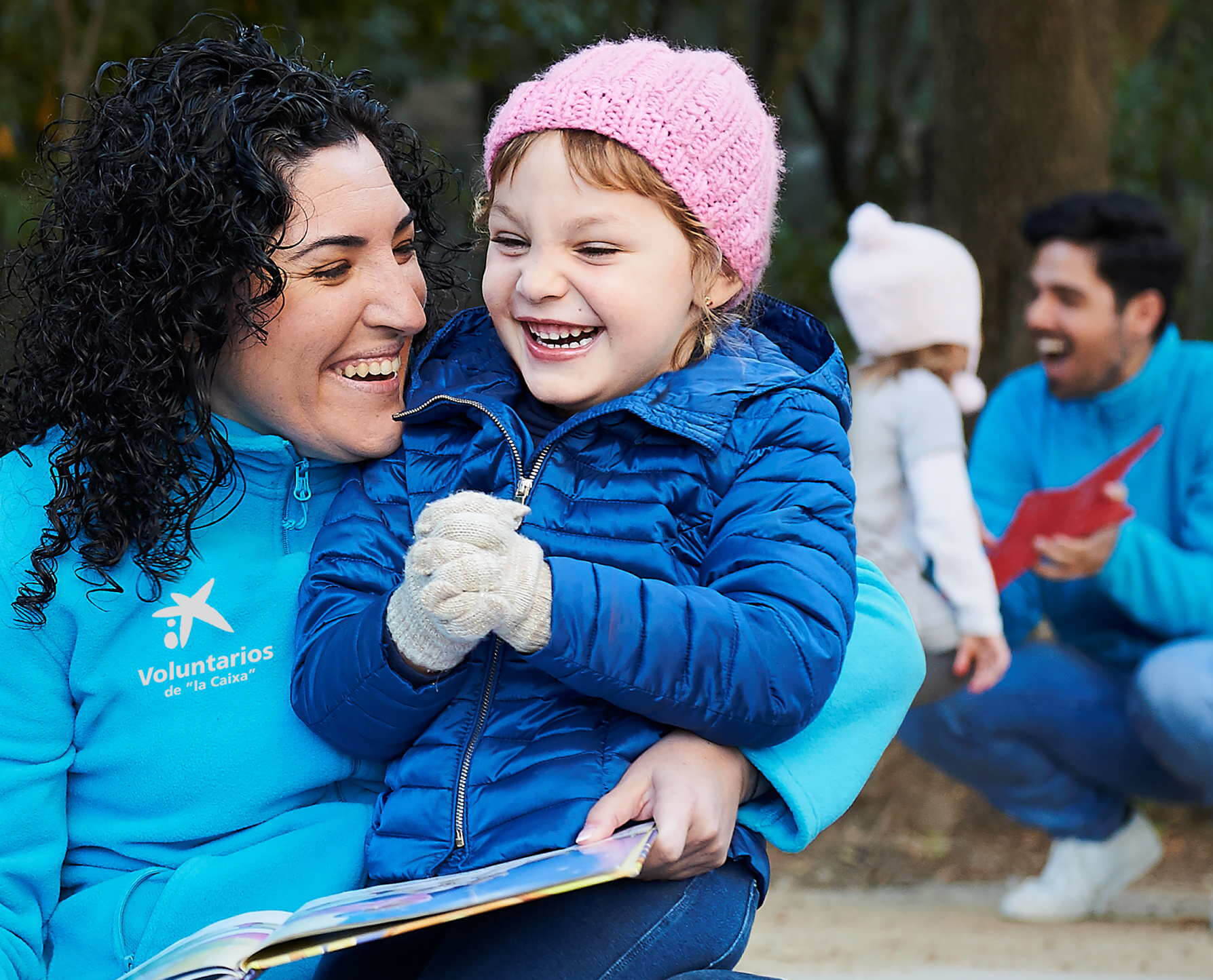 Empleados de CaixaBank durante la Semana Social, en una de las actividades programadas