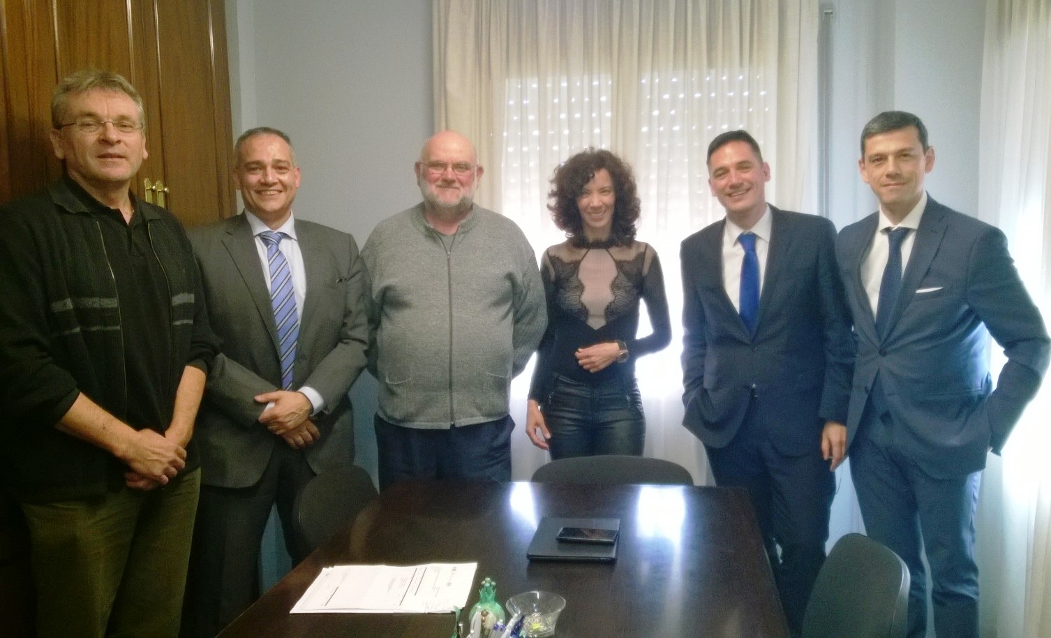 CaixaBank y la Comunidad de Regantes de Gimenells firman un acuerdo para financiar las obras de modernización del riego