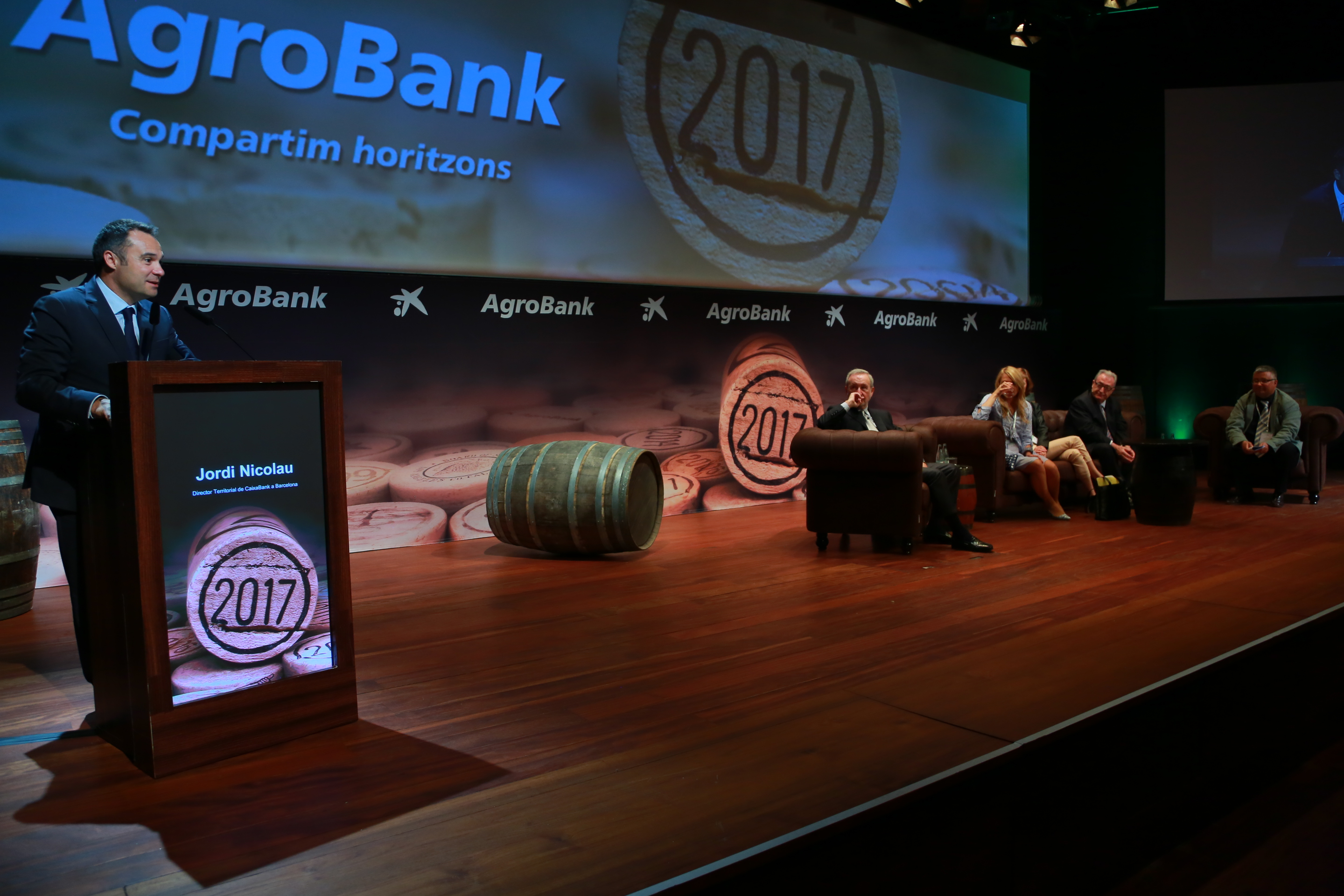 Jordi Nicolau, director territorial de CaixaBank en Barcelona, durante su intervención en la jornada AgroBank. 