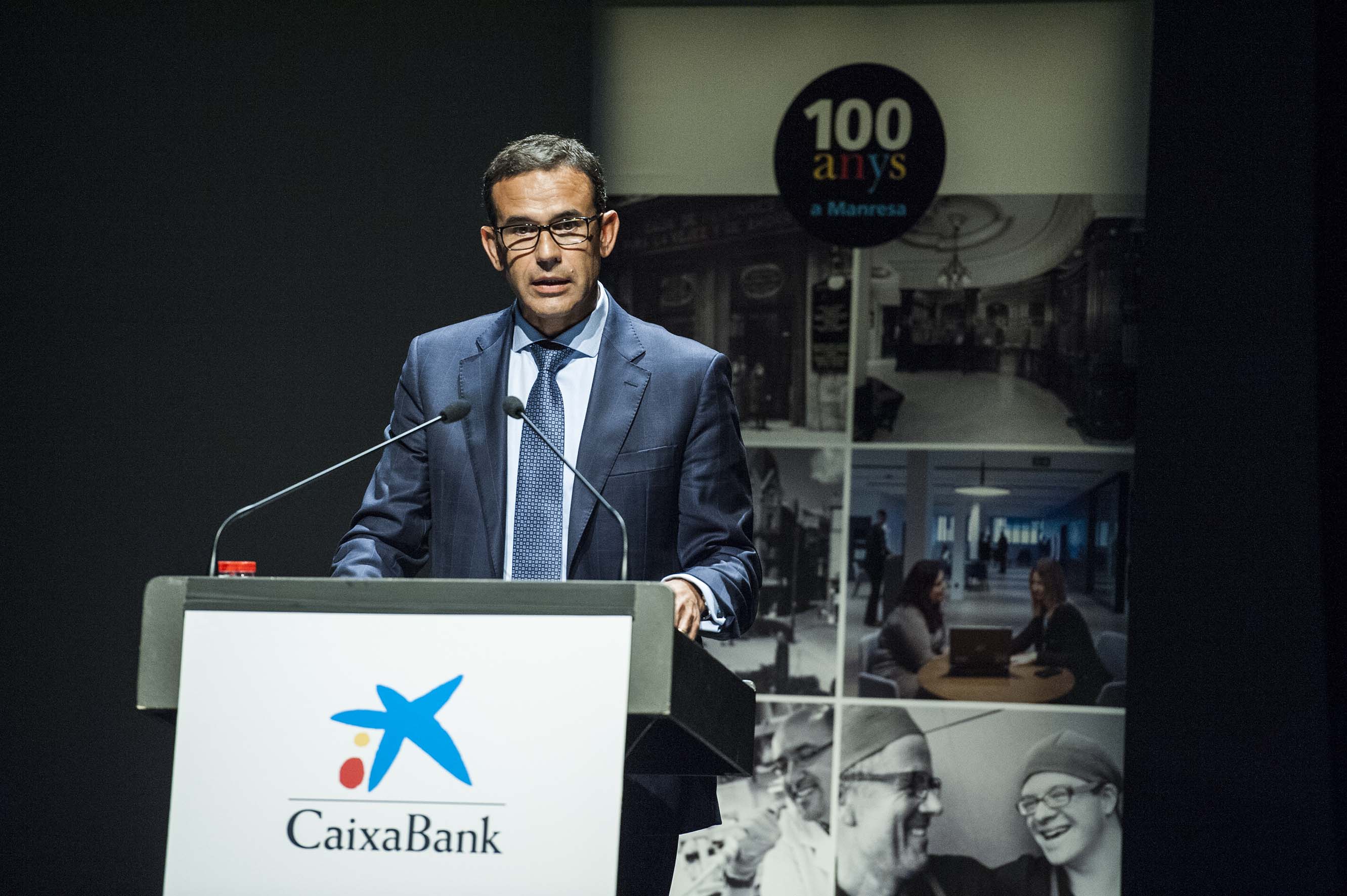 El director territorial de CaixaBank en Cataluña, Jaume Masana, durante el acto del centenario de la presencia de CaixaBank en Manresa.