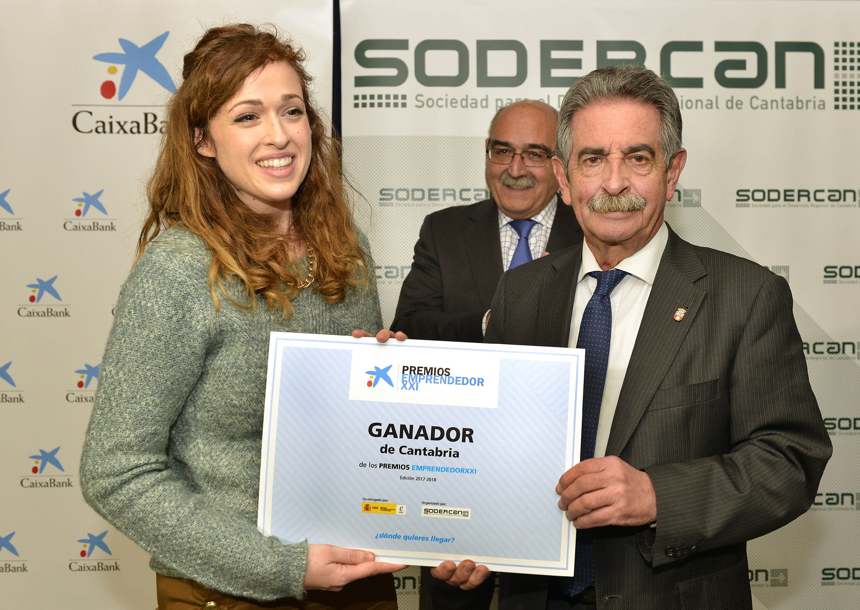 Marian Sánchez, CEO de Método Sancal, y Miguel Ángel Revilla, presidente de Cantabria