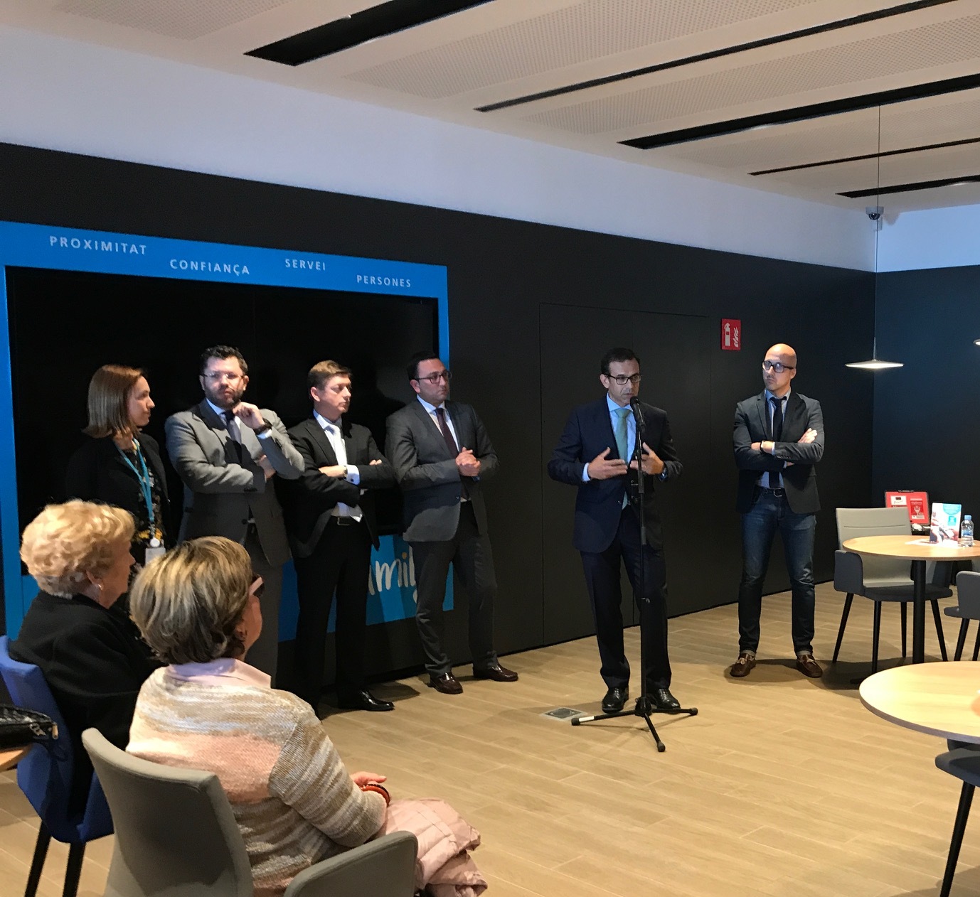Inauguració de l’oficina de nou model Store a Lloret de Mar
