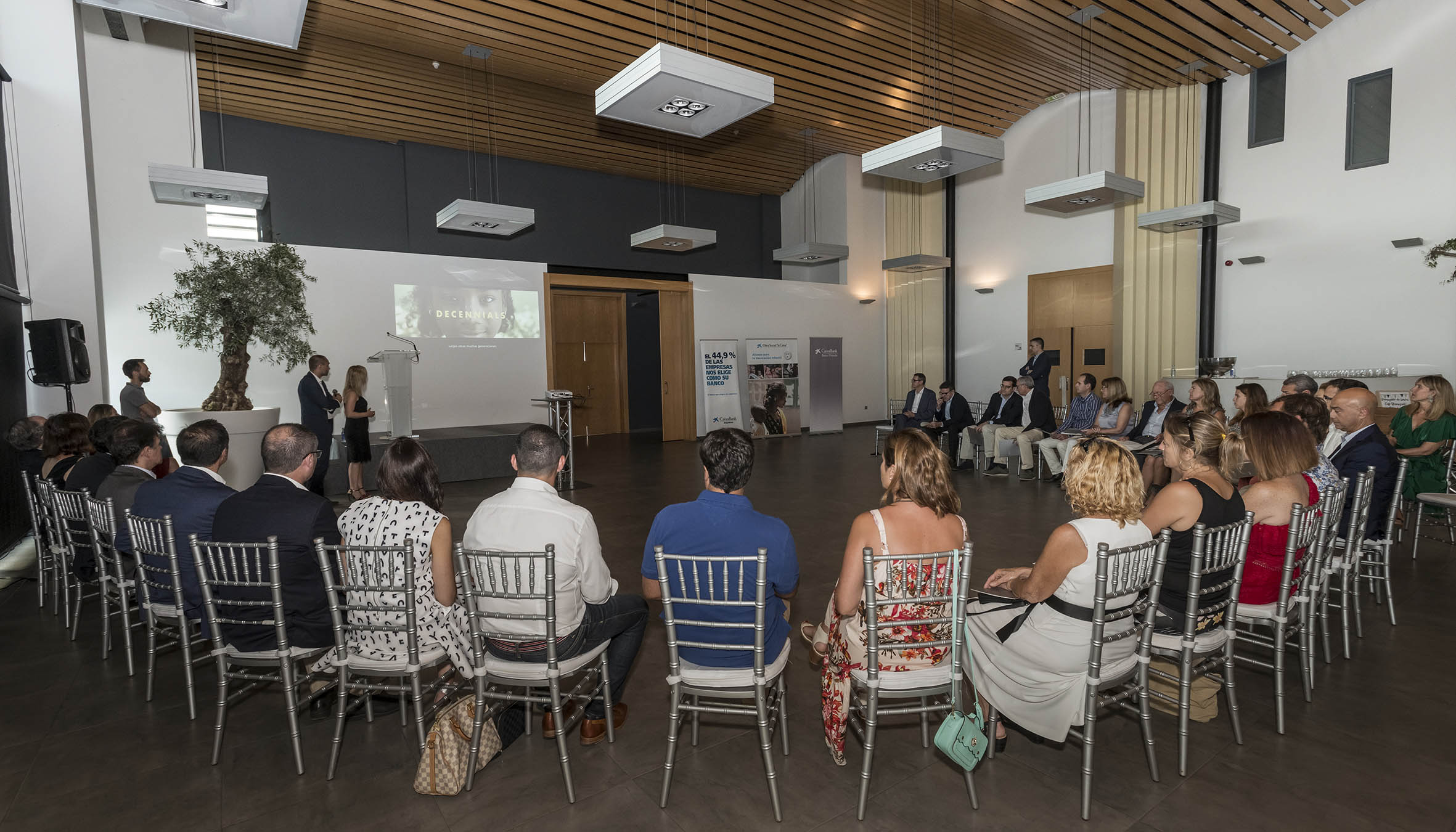 CaixaBank organiza de la mano del chef Miguel Martí una jornada sobre filantropía en Castellón 