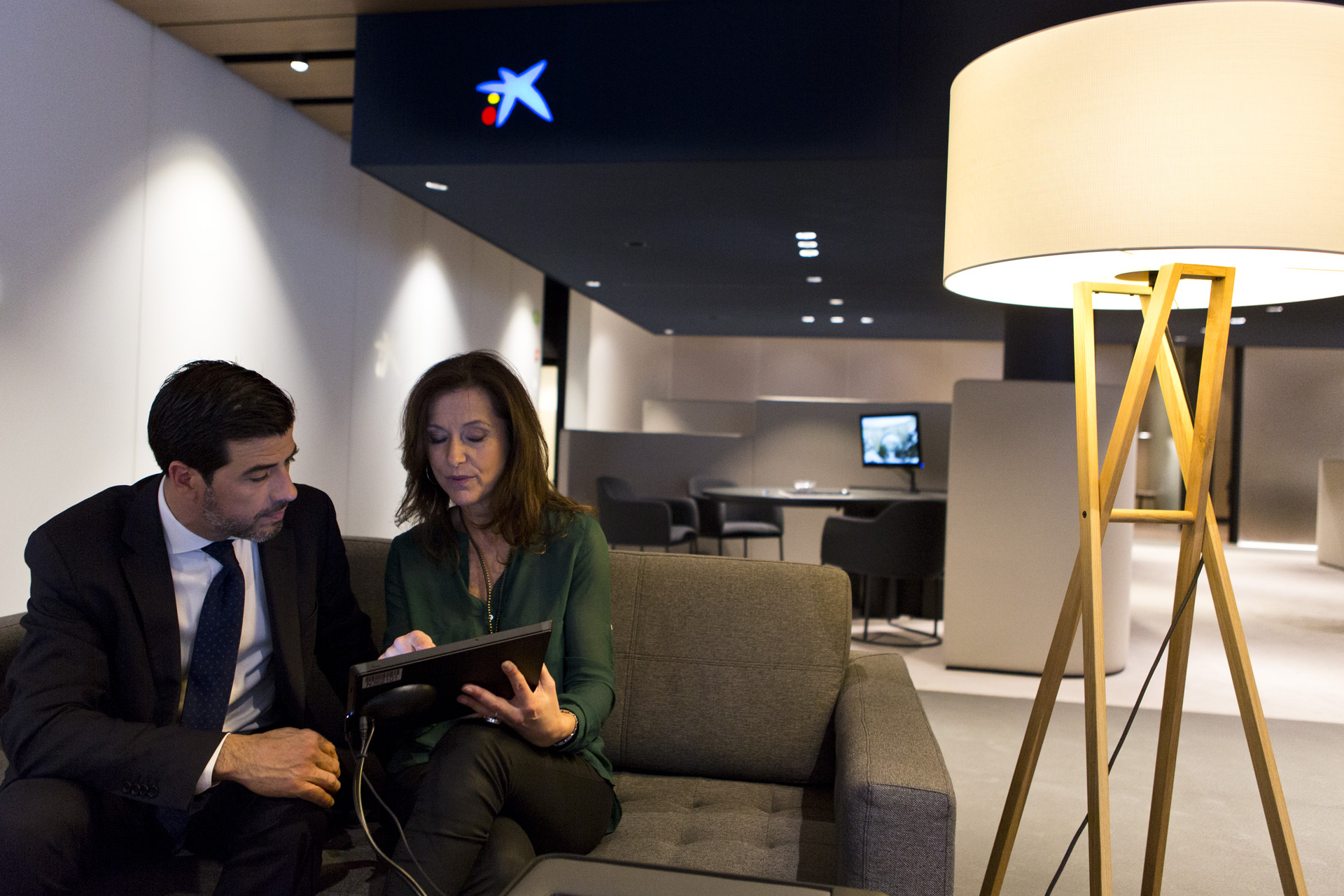 CaixaBank's Store branches 