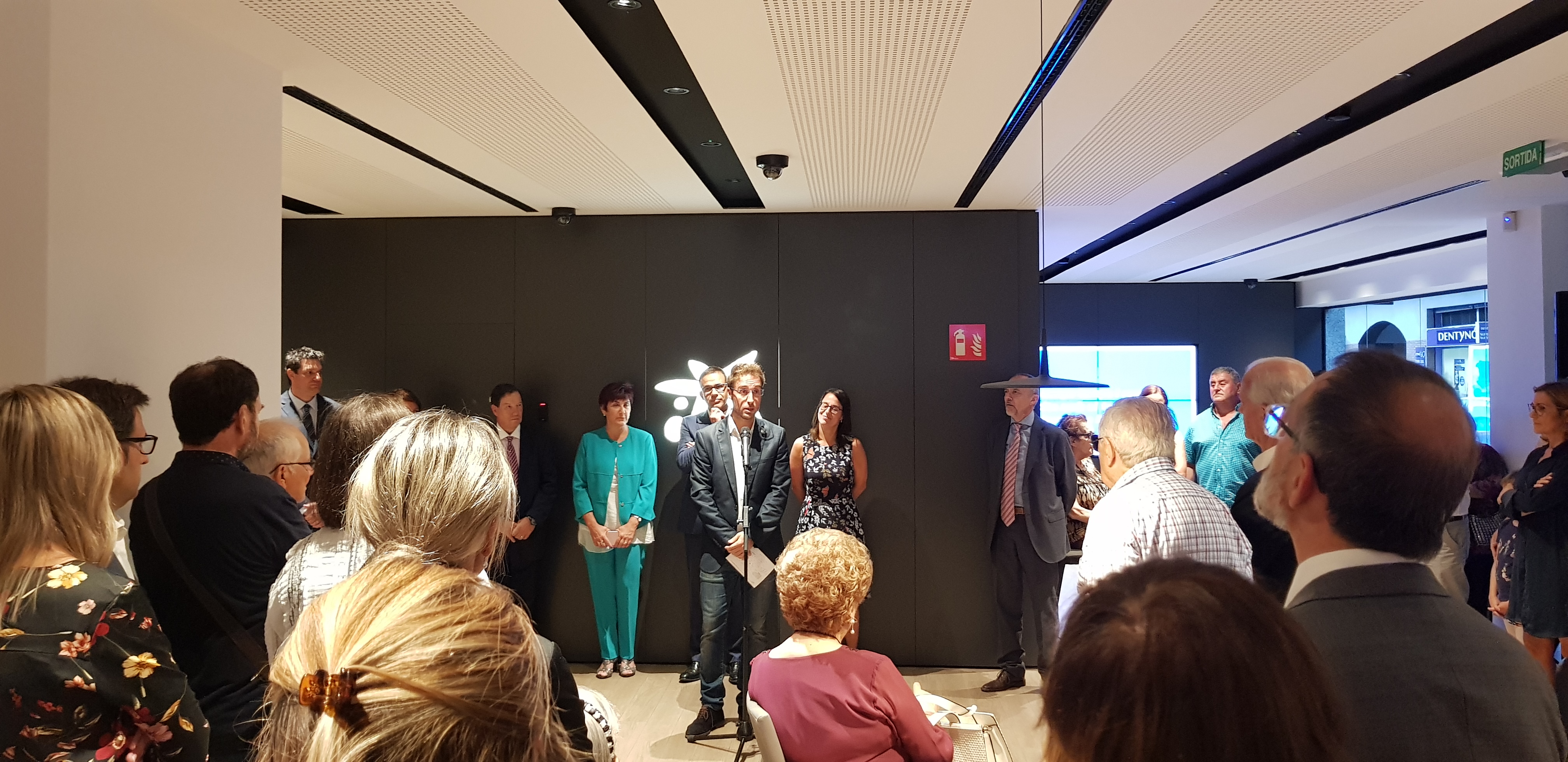 Inauguración Oficina Store Carrer Nou