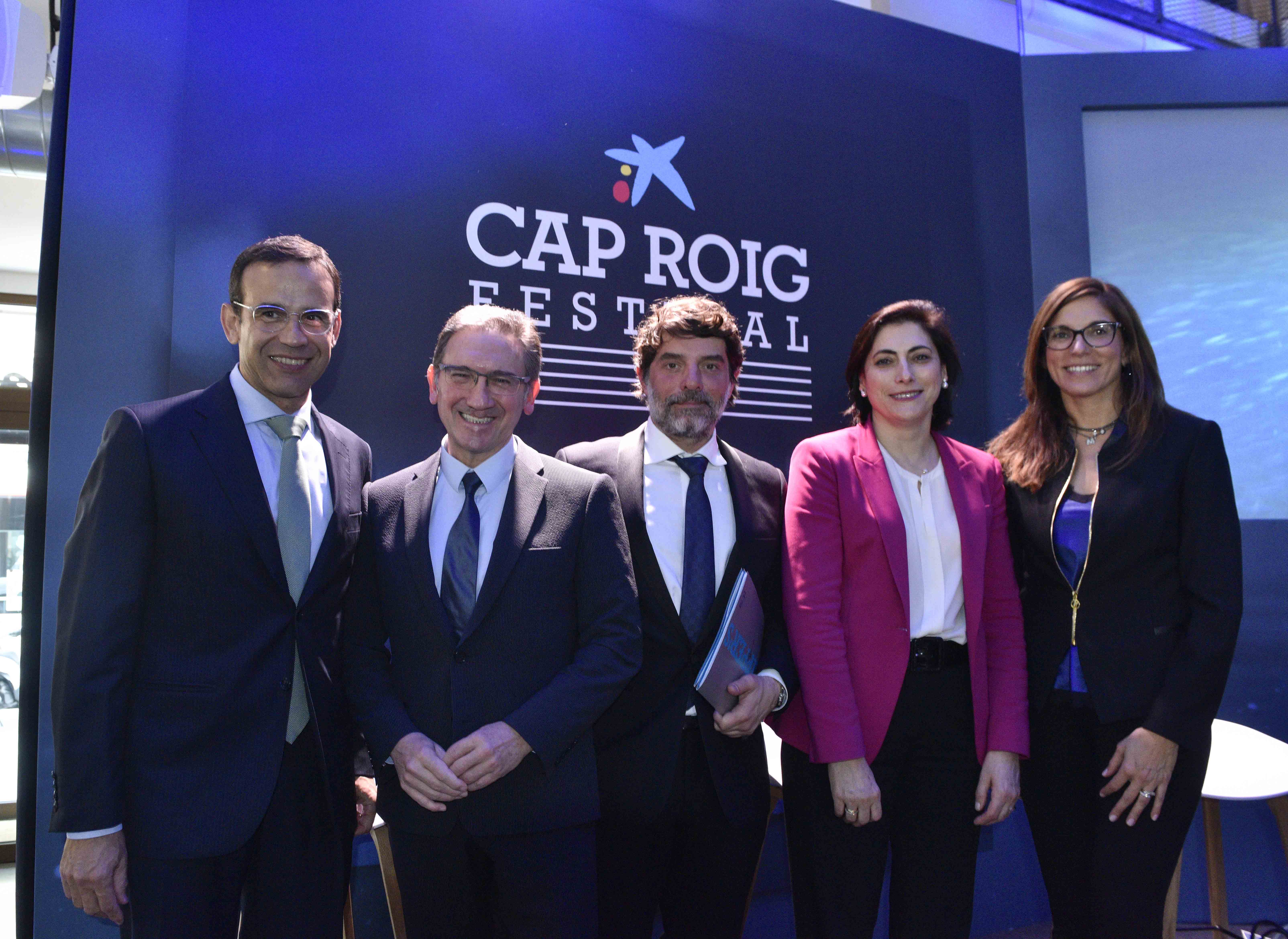 Jaume Masana (director territorial de CaixaBank en Cataluña), Jaume Giró (director general de la Fundación Bancaria “la Caixa”), Juli Guiu (director de Cap Roig Festival), María Luisa Martínez Gistau (directora ejecutiva de Comunicación, Relaciones Institucionales, Marca y RSC de CaixaBank), Maria Alsina (directora territorial de CaixaBank en Barcelona).