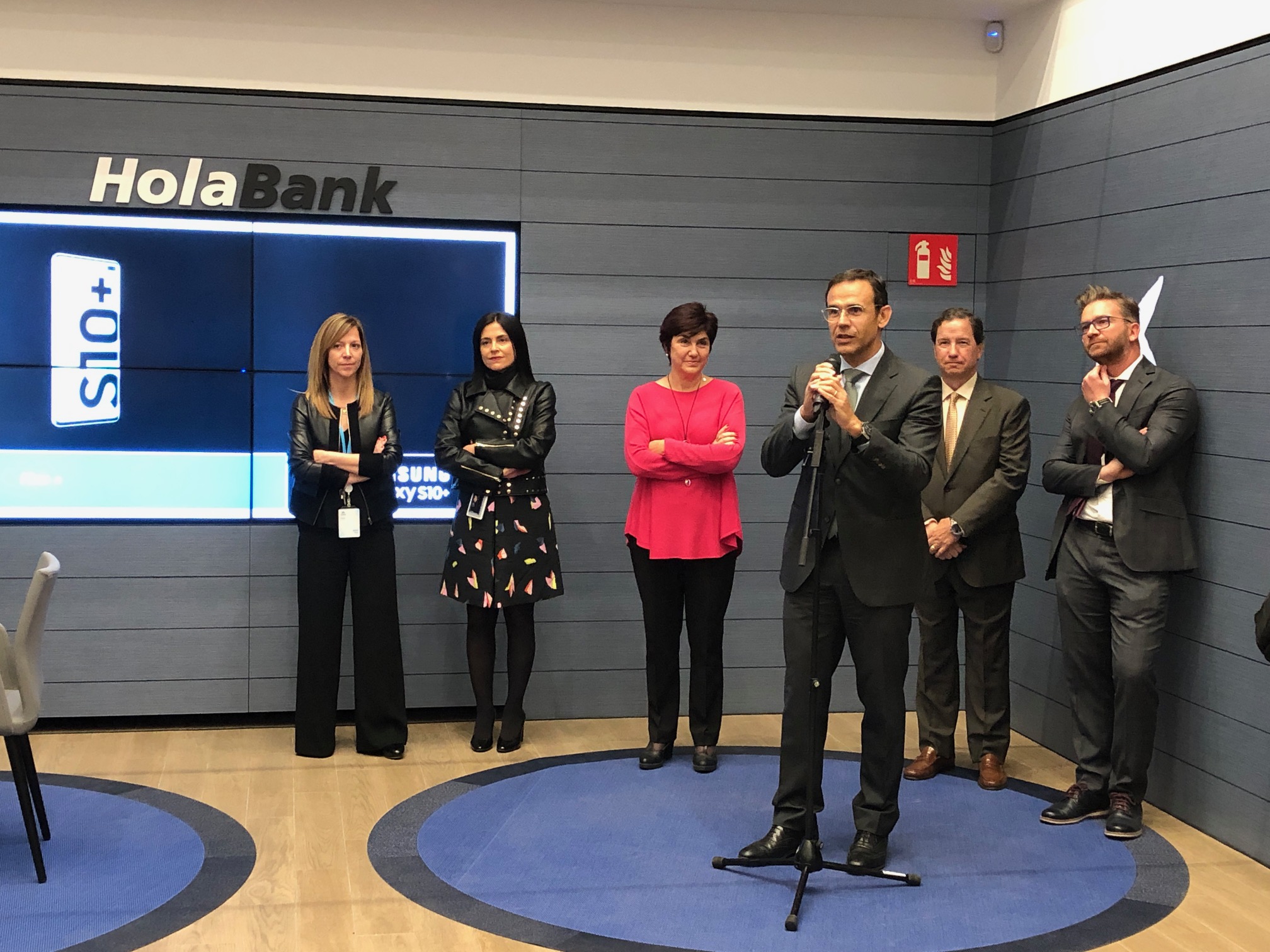 El director territorial de CaixaBank en Cataluña, Jaume Masana, durante la inauguración de la oficina Store Roses