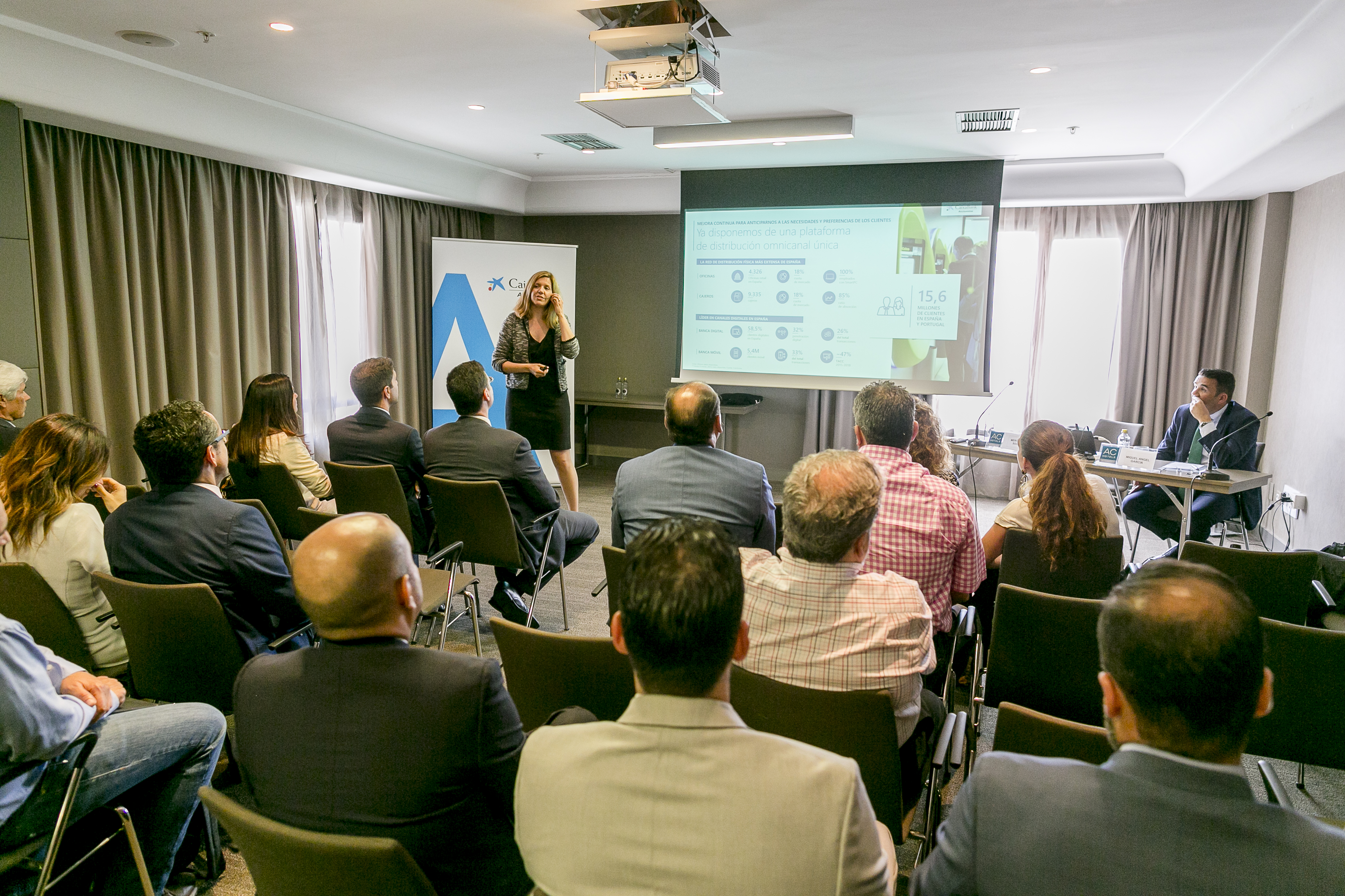 Encuentro con accionistas en Las Palmas