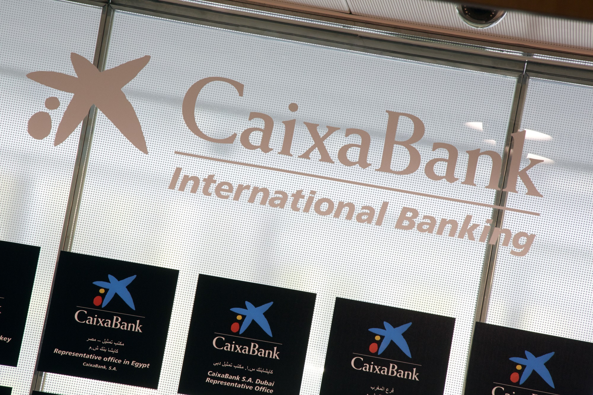 CaixaBank International Banking