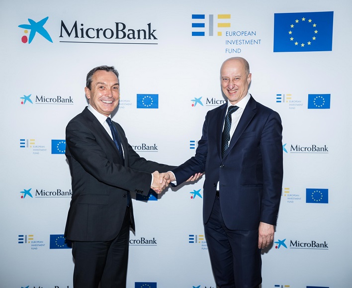 Alessandro Tappi, Head of Equity Investments & Guarantees at the European Investment Fund (FEI), and Juan Carlos Gallego, Chairman of MicroBank
