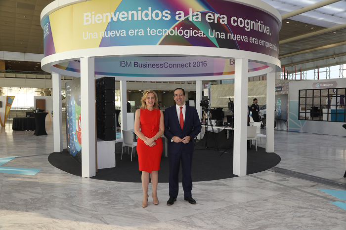 Marta Martínez and Gonzalo Gortázar