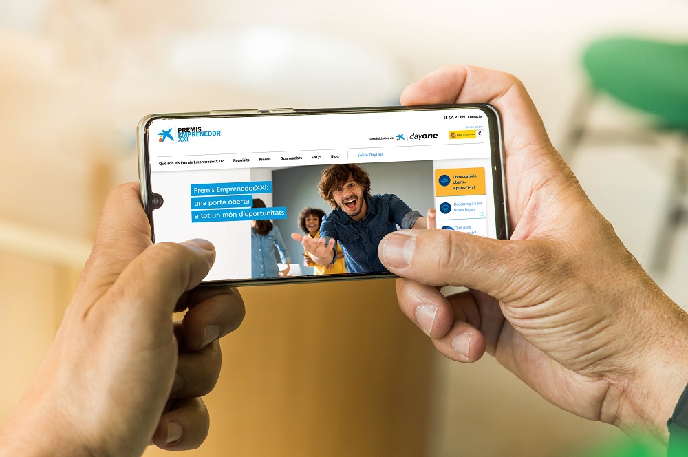 CaixaBank i Enisa posen en marxa una nova edició dels Premis EmprenedorXXI