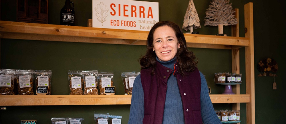 Patricia Vega abrió su negocio de alimentación natural Sierra Eco Foods con el apoyo de MicroBank