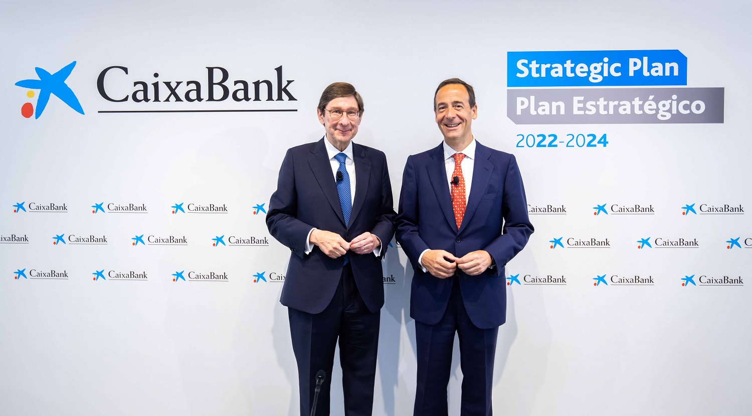Presidente de CaixaBank, José Ignacio Goirigolzarri, y consejero delegado, Gonzalo Gortázar