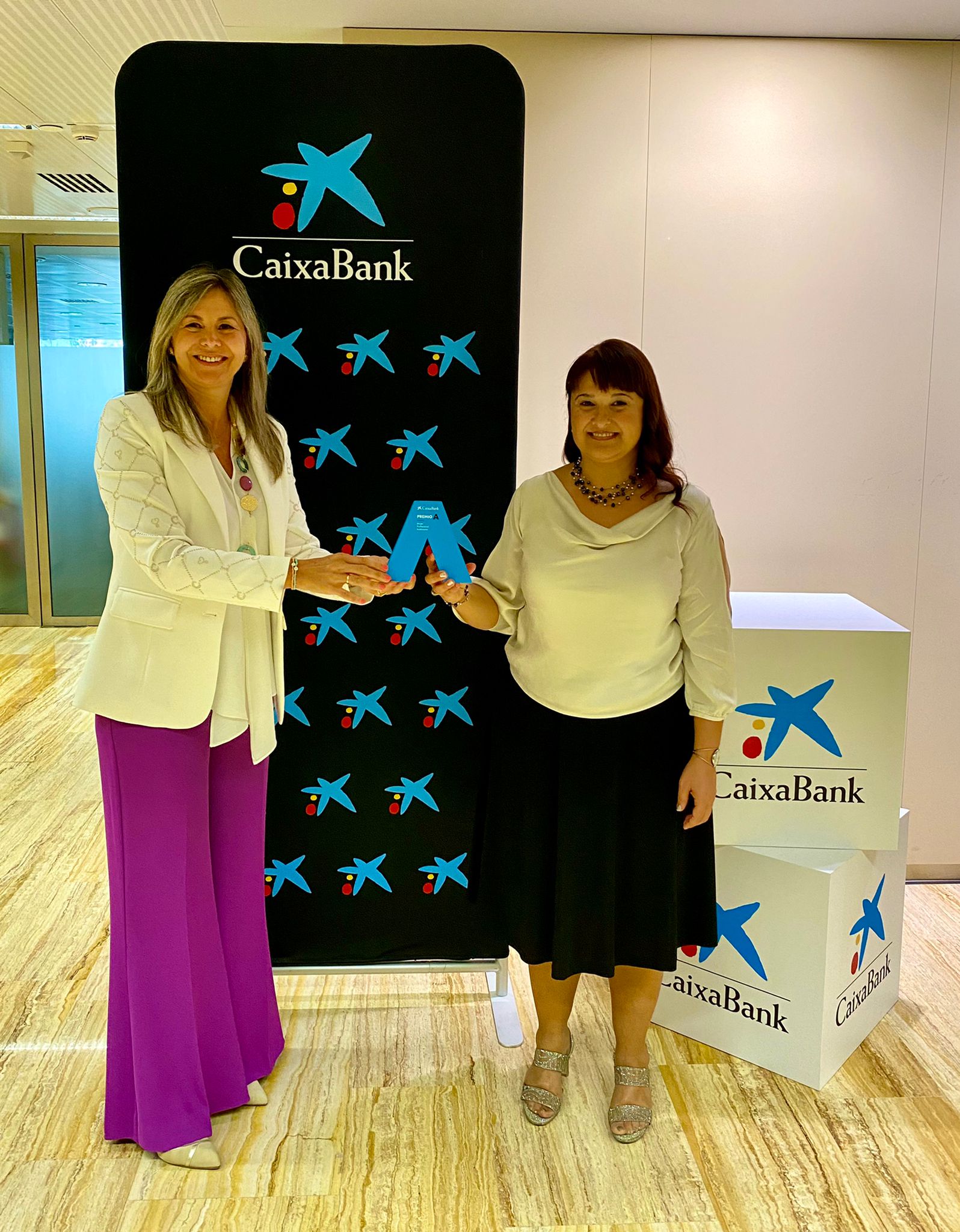 La murciana Dolores Díaz Gómez gana la fase territorial del “Premio A Mujer Profesional Autónoma” en Murcia