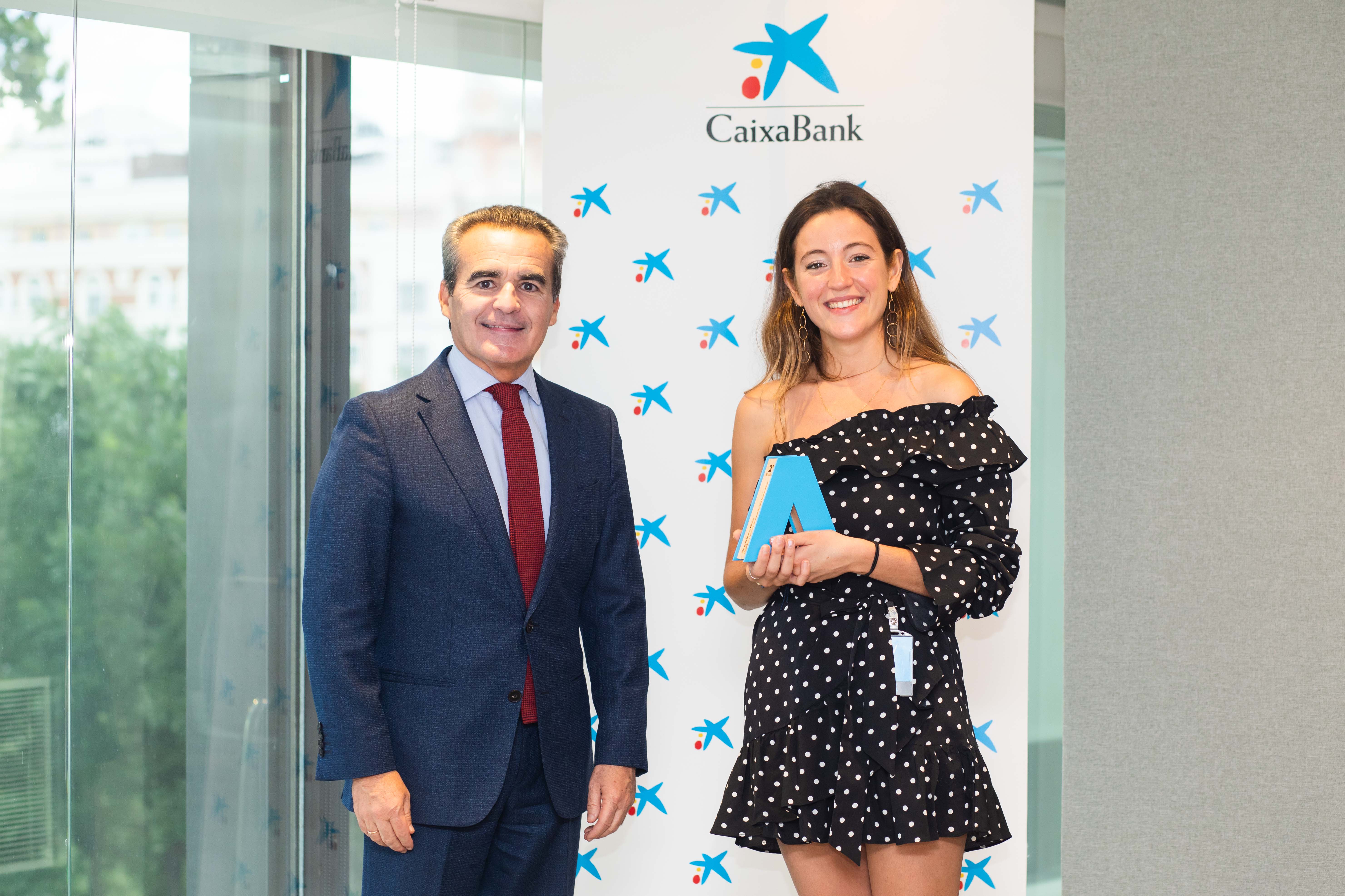 Gloria Gubianas, fundadora de Hemper, gana la fase territorial del “Premio A Mujer Profesional Autónoma” en la Dirección Territorial Madrid Metropolitana