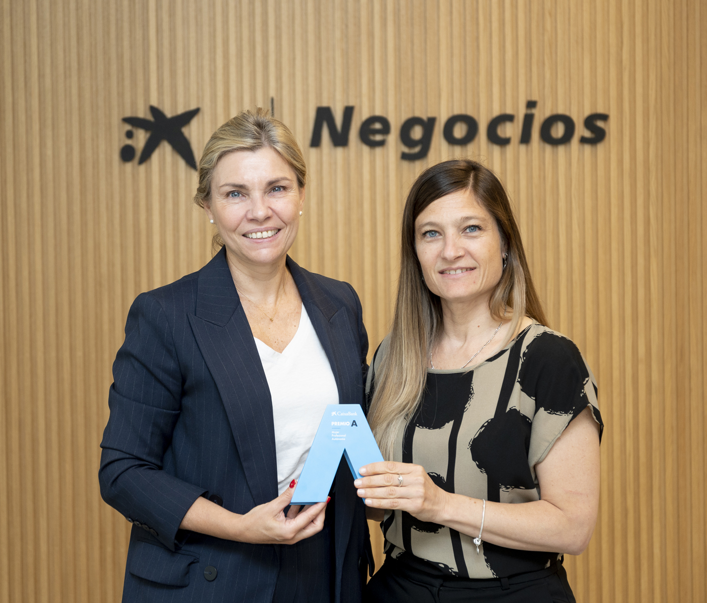 Florencia Liubitch gana el ‘Premio A Mujer Profesional Autónoma’ de CaixaBank en Castilla y León.