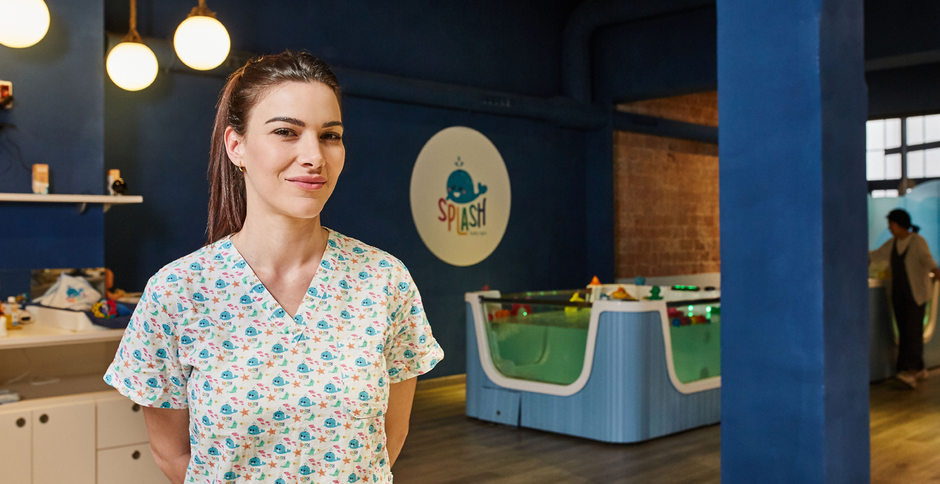 Andrea Martín started her business Splash Baby Spa thanks to a microcredit from MicroBank.