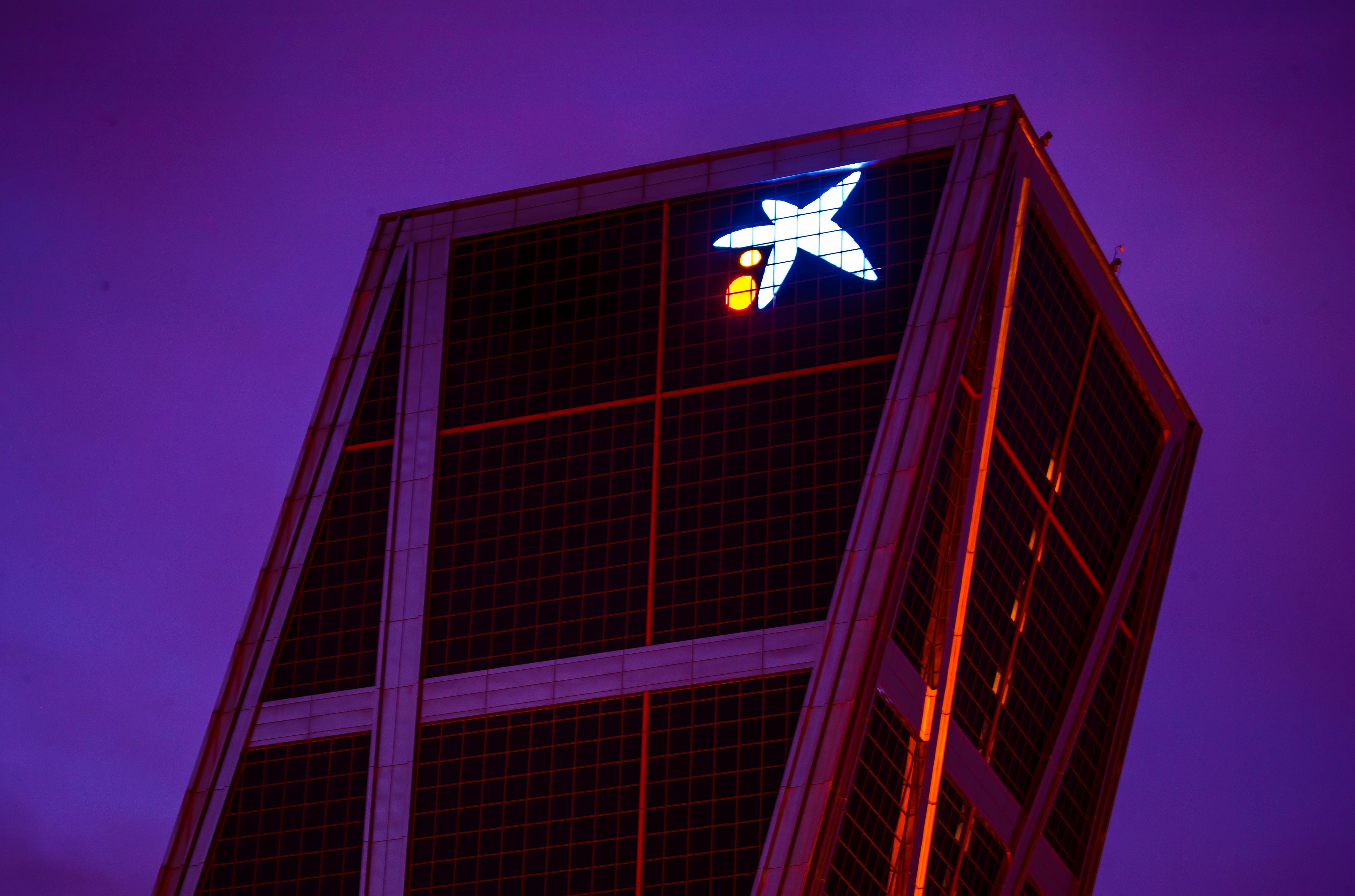CaixaBank, awarded ‘Best Consumer Digital Bank in Spain’.