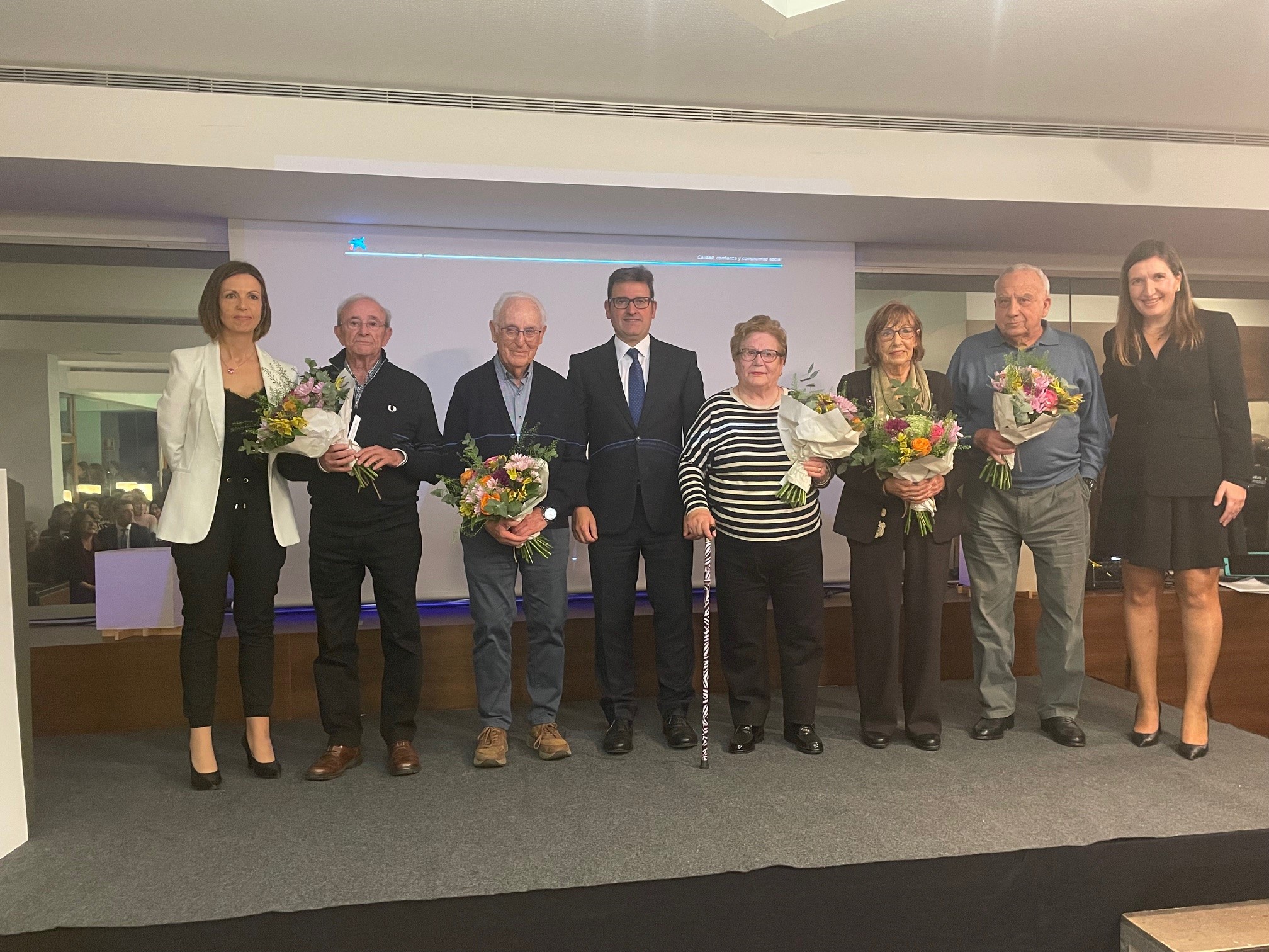 Homenatge als clients més antics de l'oficina
