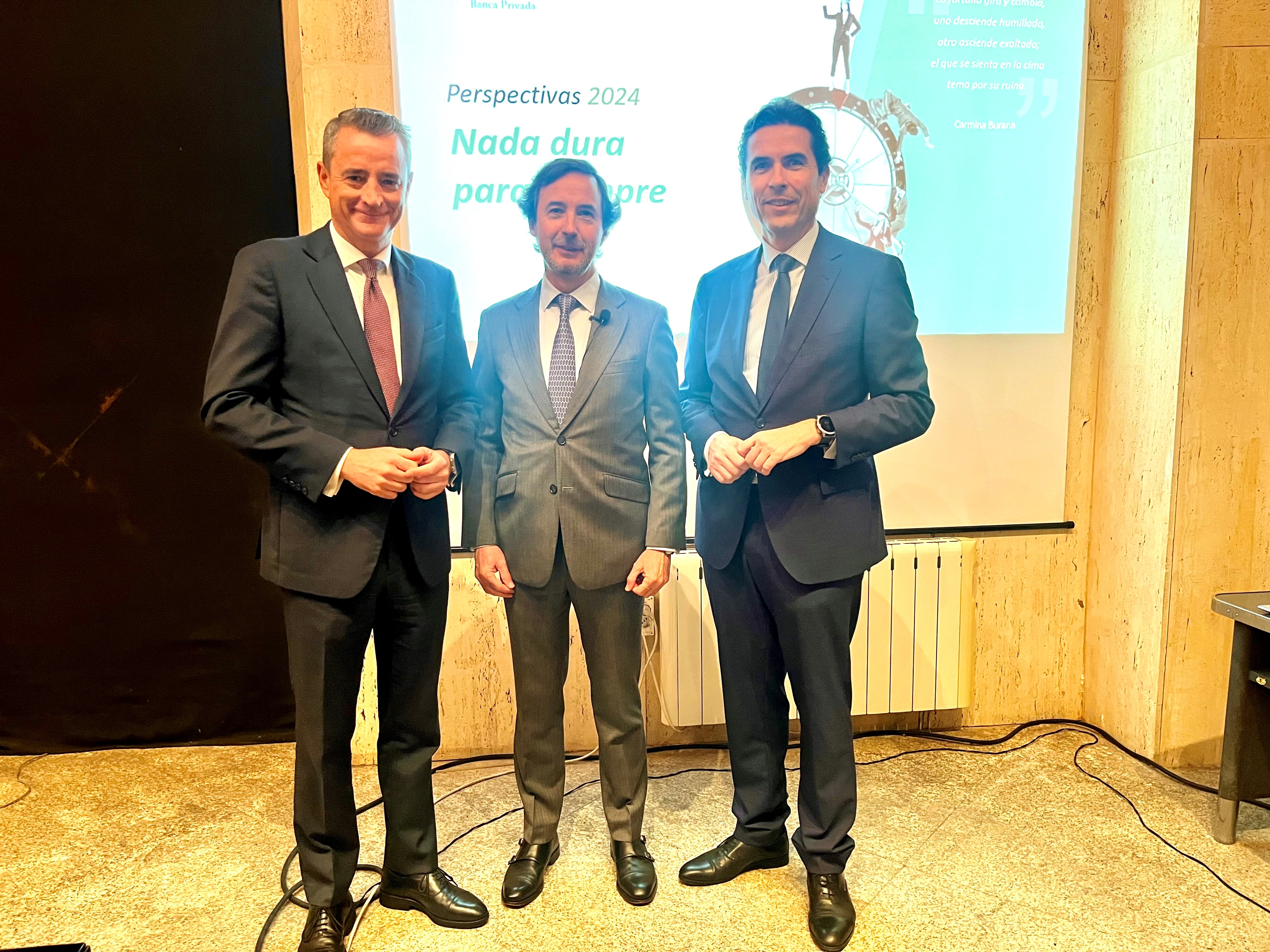 Jornada Perspectivas 2024 de CaixaBank Banca Privada en Cáceres