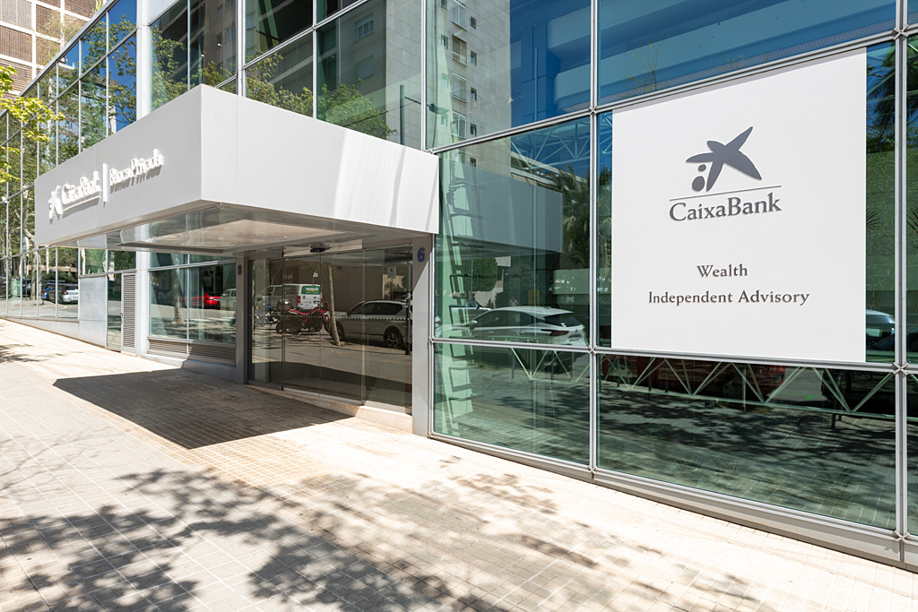 The new building is located in the Pedralbes neighbourhood of Barcelona