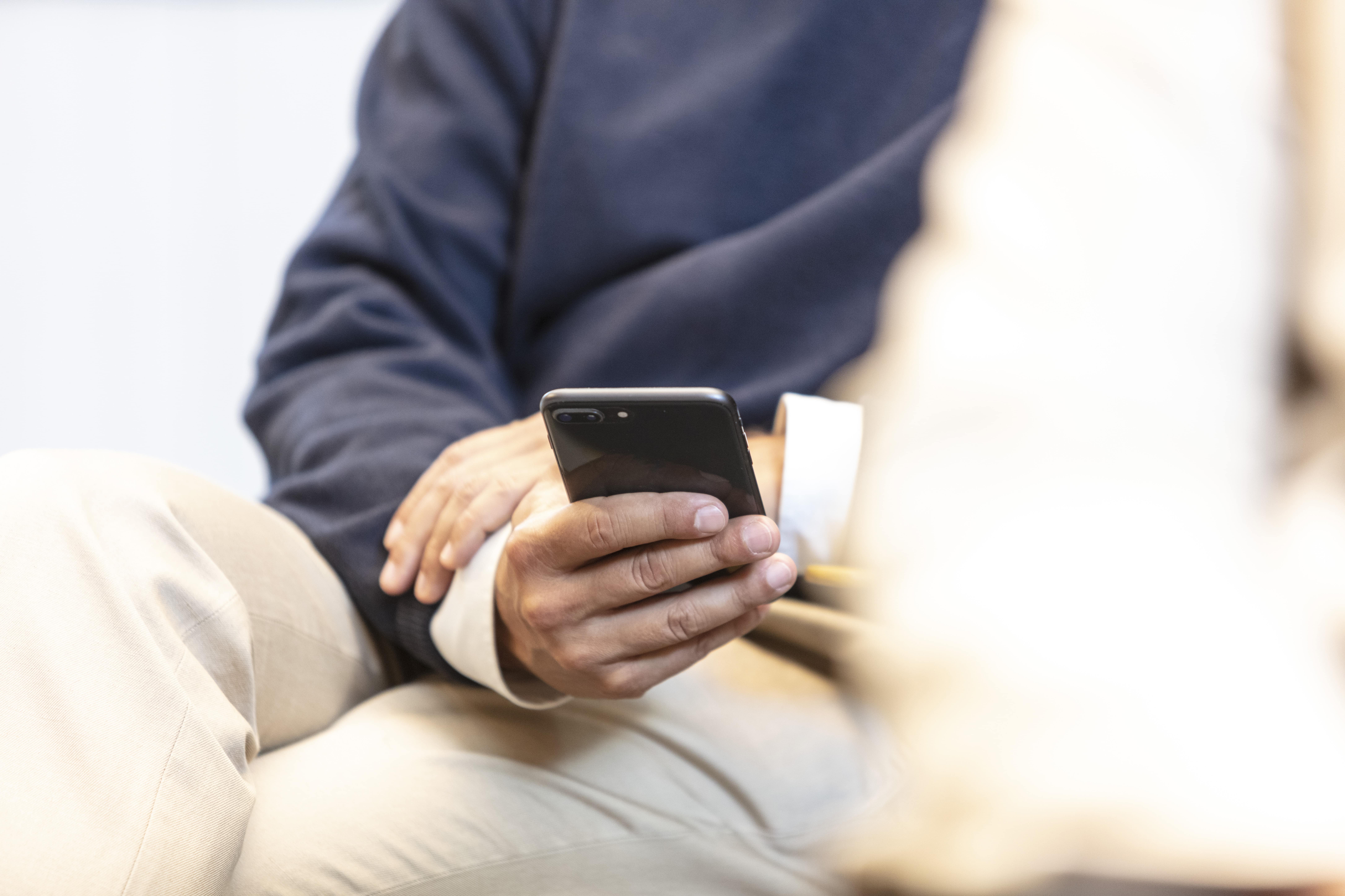 ¿Cómo protegerte de los fraudes en WhatsApp?