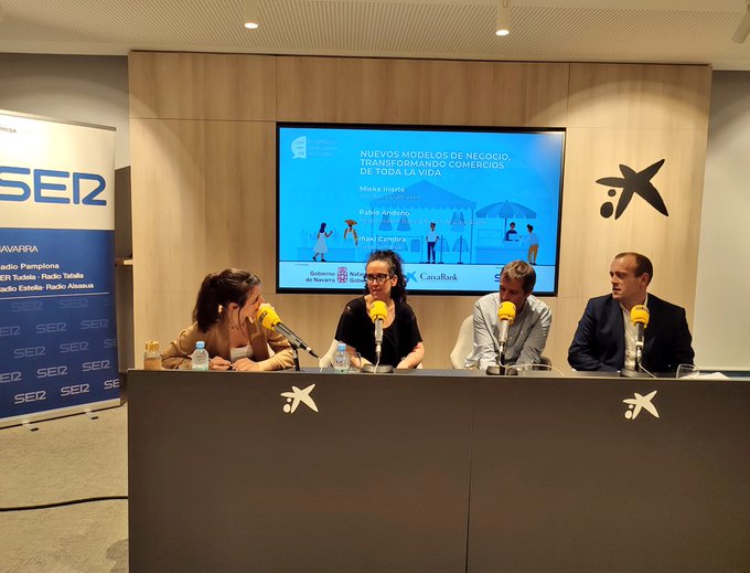 Tercera de las mesas redondas de la jornada con Amaia Otazu (directora del programa), Mieke Iriarte (Damaxen), Iñaki Cambra (Casa Cambra) y Pablo Andoño (CaixaBank)