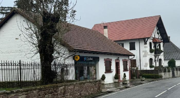 Rural bank branches, key to offering financial services without exclusion
