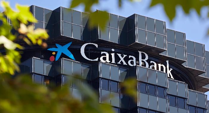 CaixaBank takes part in advancing SWIFT’s new cross-border retail payments scheme