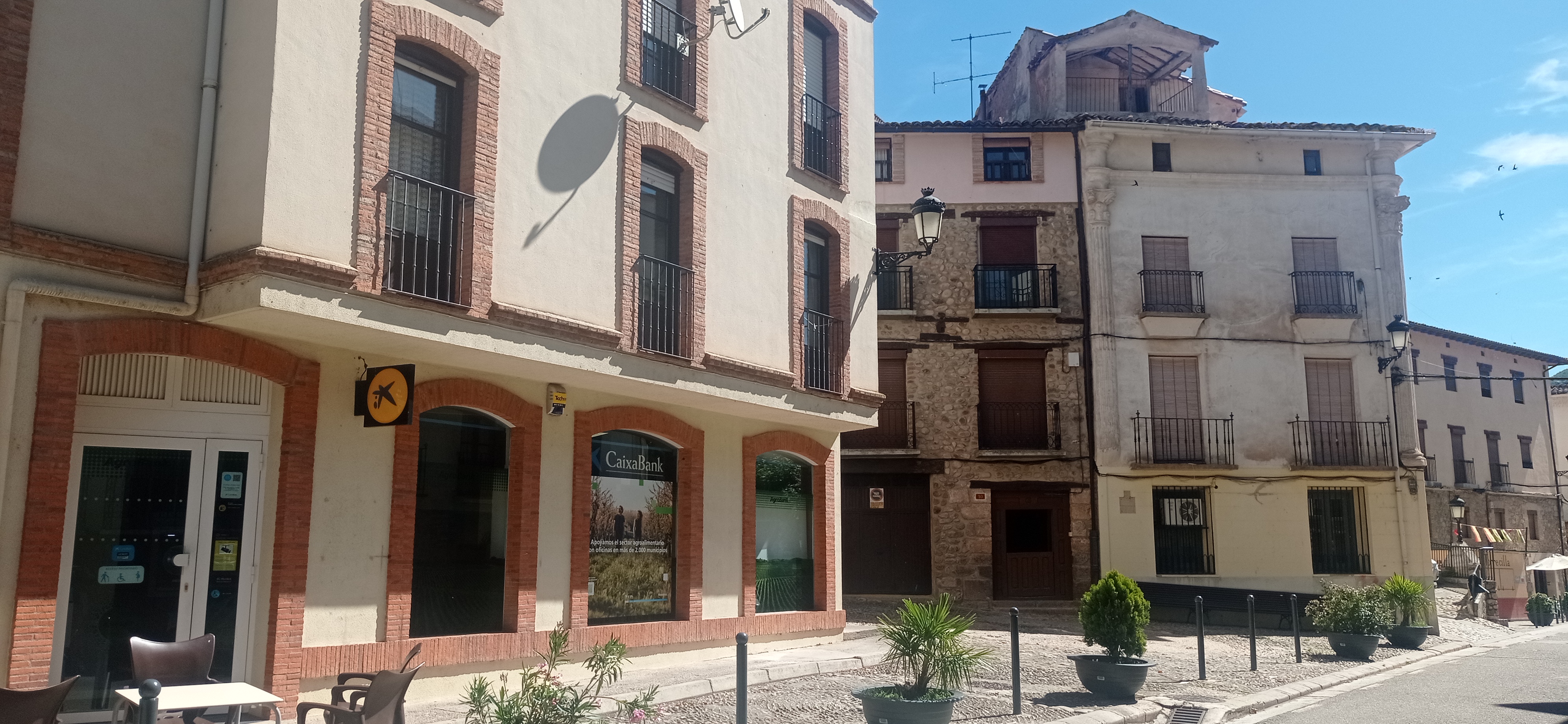 Oficina en Torrecilla de Cameros (La Rioja).