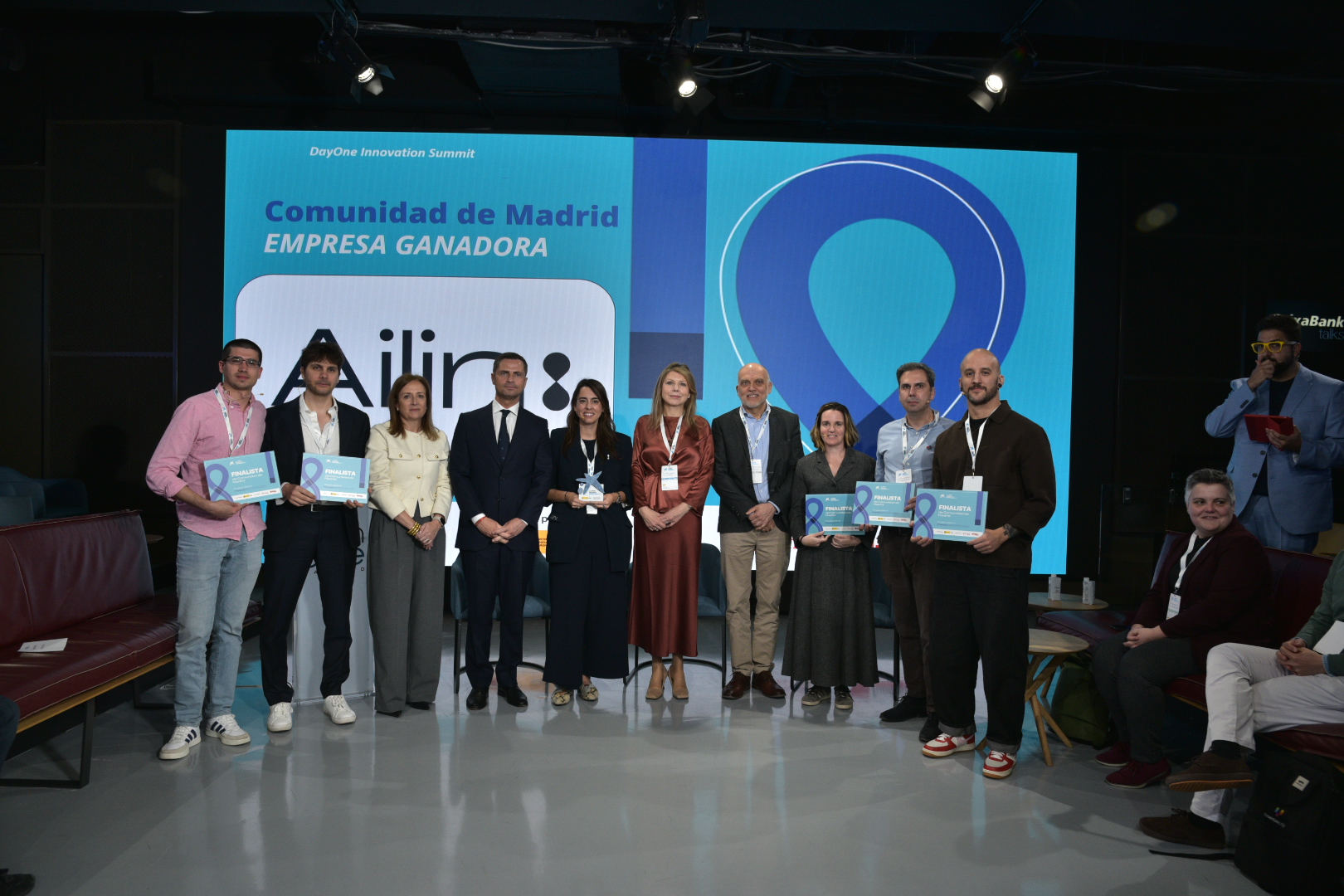 Foto familia Premios EmprendeXXI 