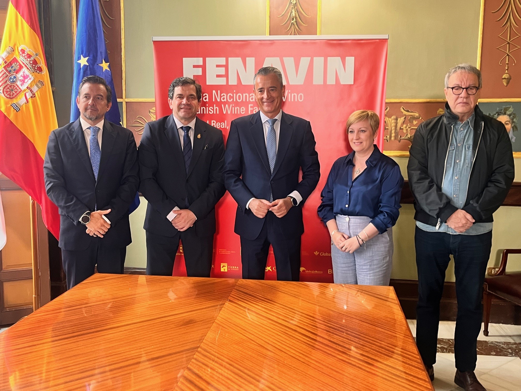 Convenio CaixaBank y Fenavin 2025