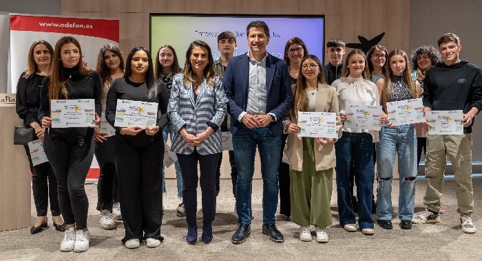El proyecto ‘NextStep’, del Colegio Jesuitinas, gana el concurso “Imagina tu Empresa” impulsado por ADEFAN y CaixaBank