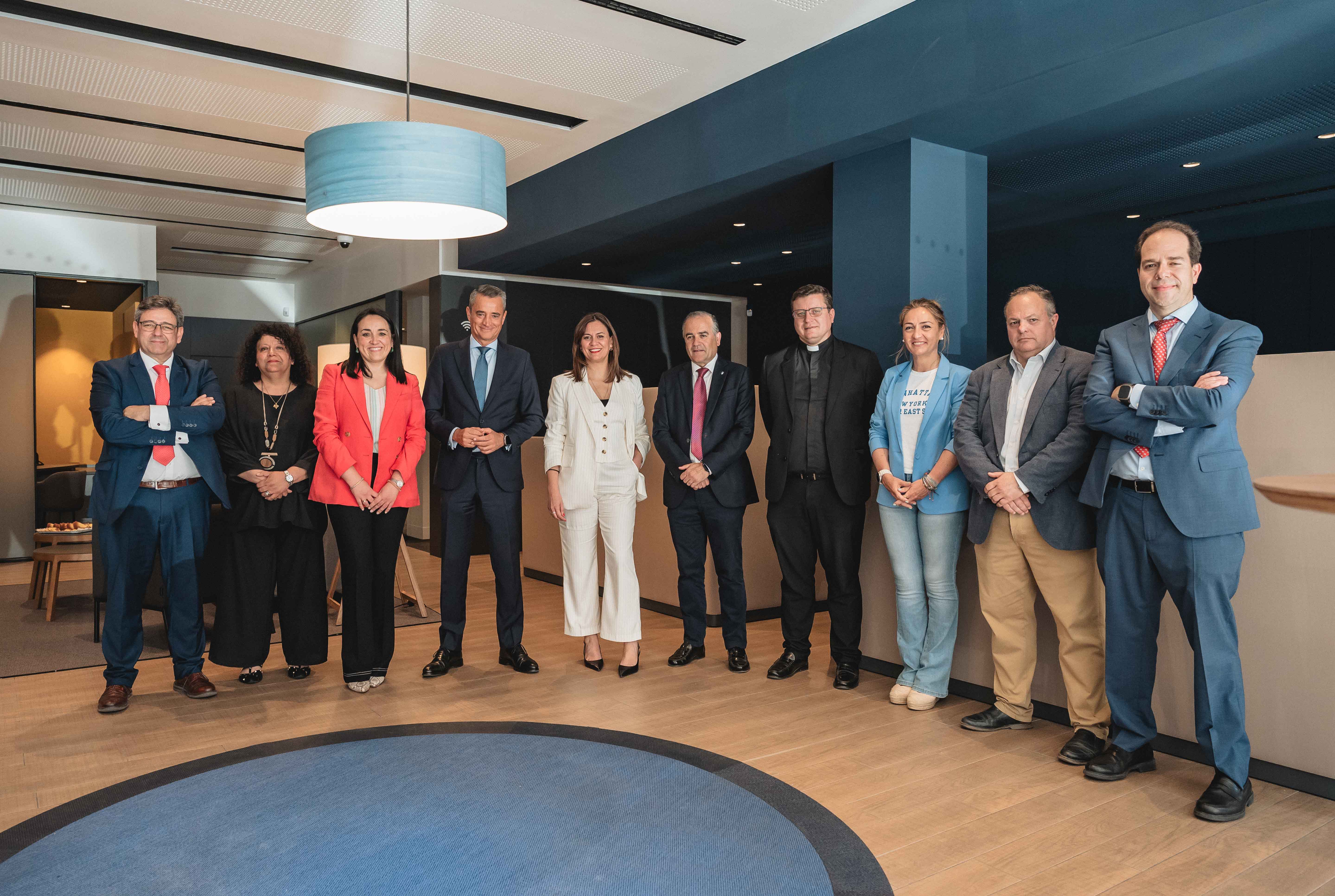 Inauguración de la nueva Store CaixaBank Talavera de la Reina