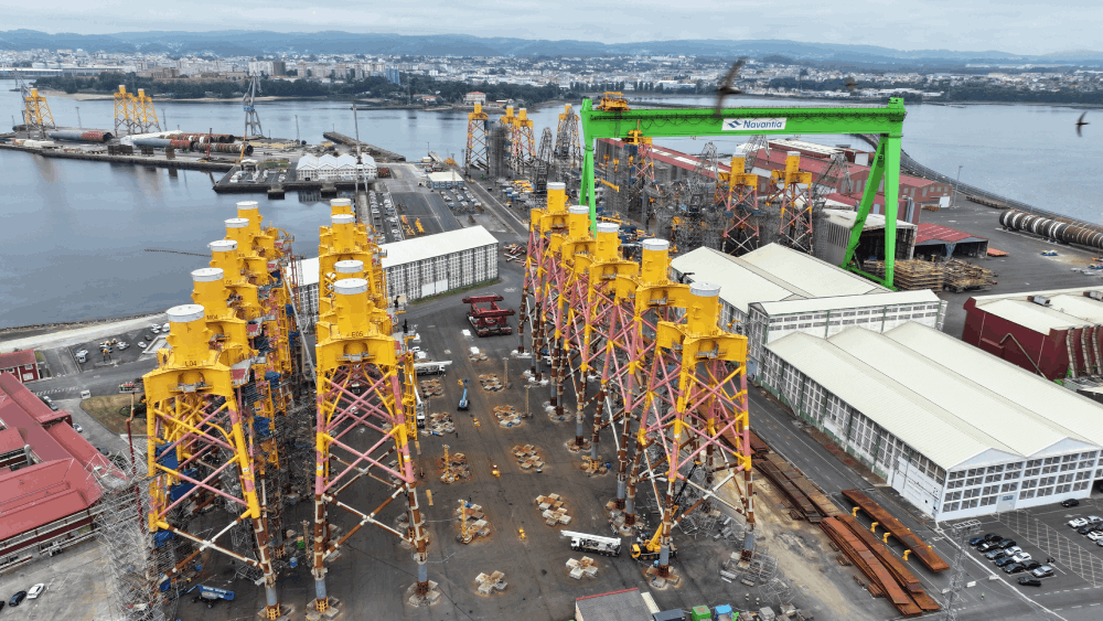 Fonaments per a l’energia eòlica marina a les instal·lacions de Navantia Seanergies a Fene (Galícia).