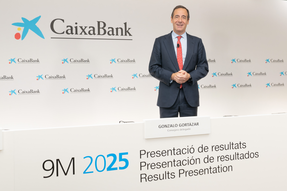 The CEO of CaixaBank, Gonzalo Gortázar, during the third quarter results presentation.
