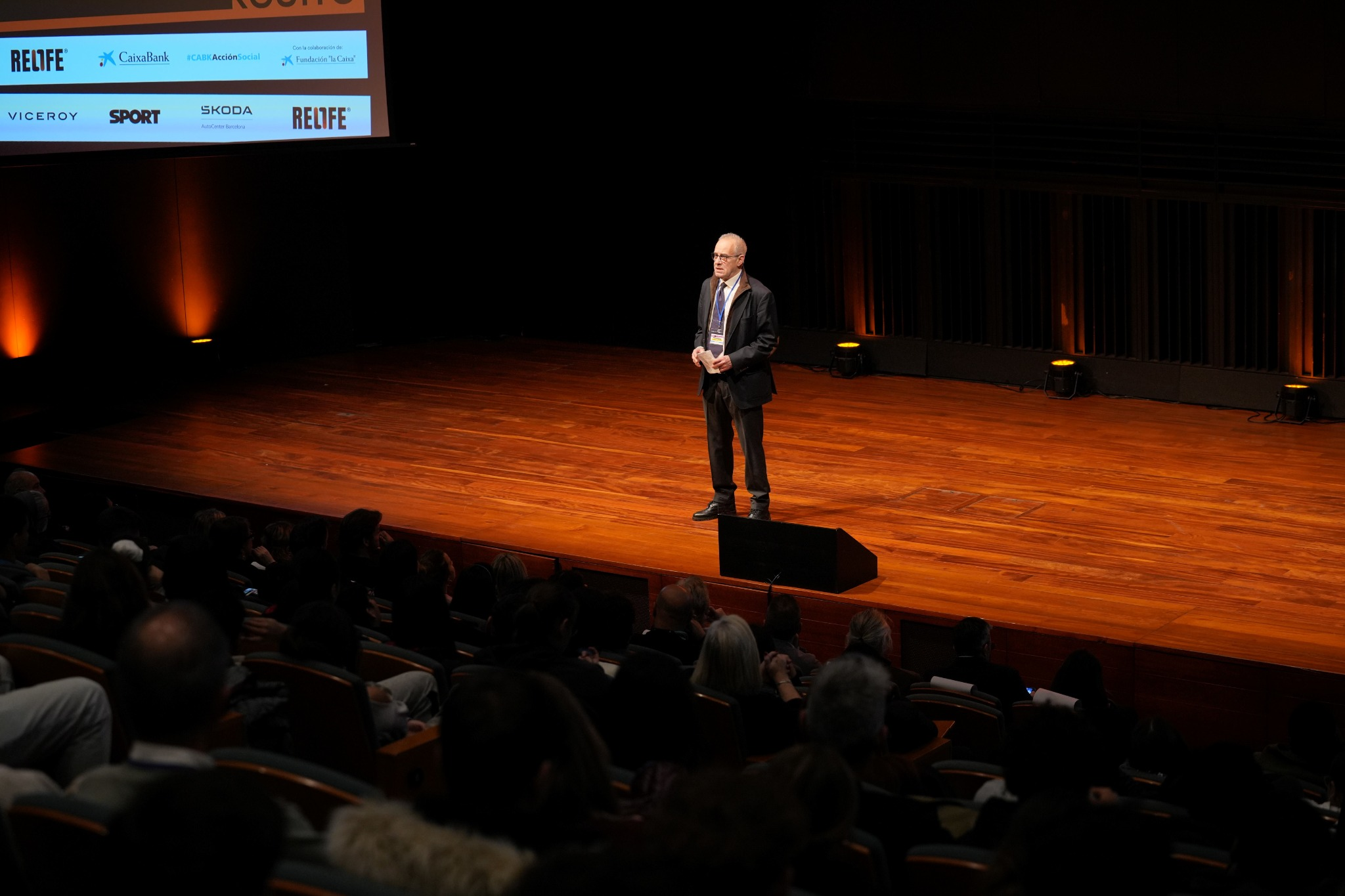 El exfutbolista y presidente de la Fundación Relife, Julio Alberto Moreno, en la jornada del ‘Circuito Relife’ en CaixaForum Barcelona